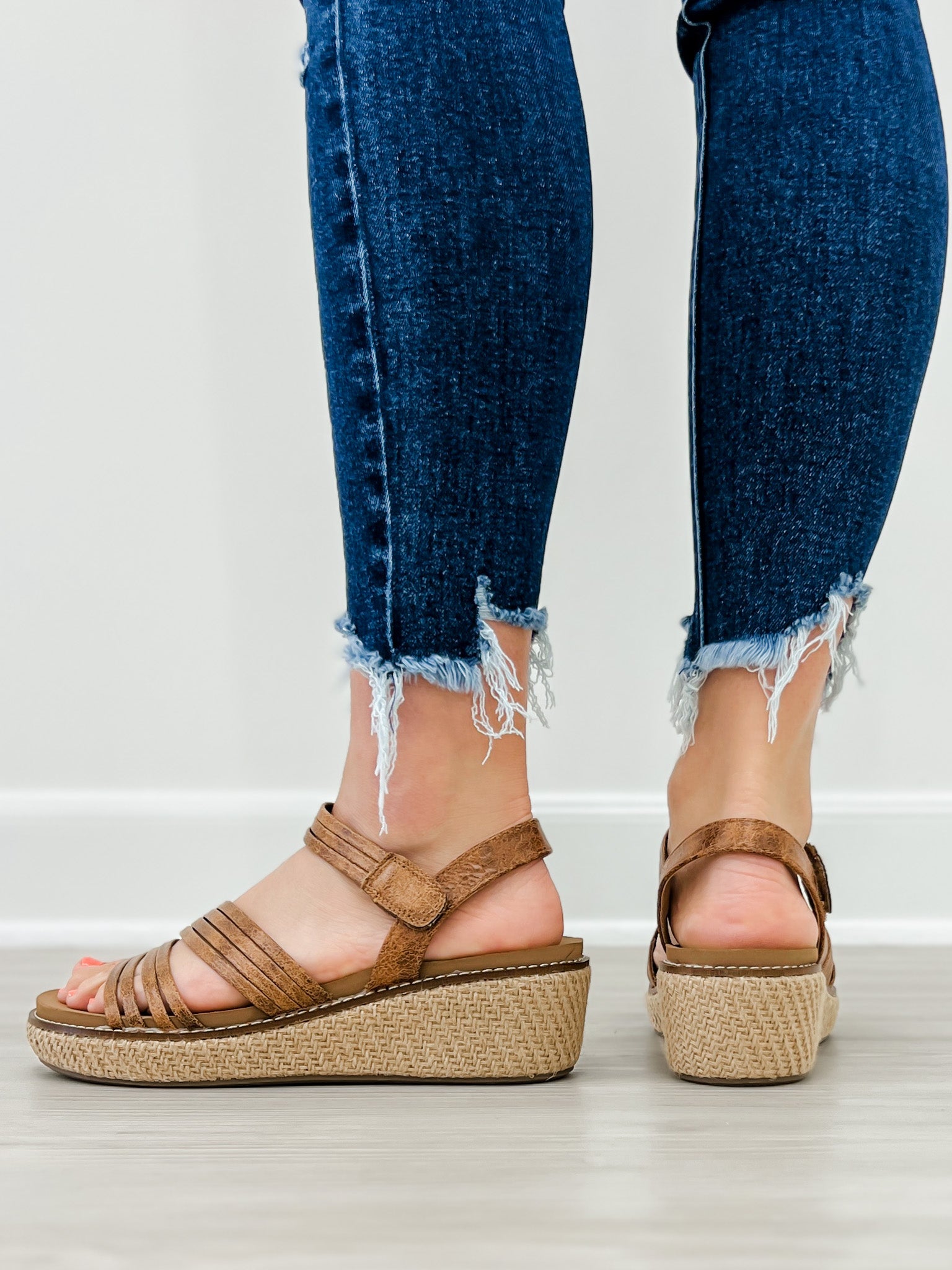 Corkys What About Now Wedges in Cognac