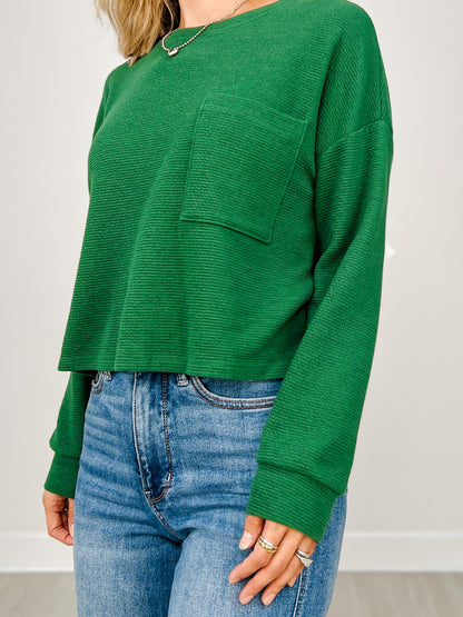 Round Neck Cloudy Knit Long Sleeve Crop Top with Pocket