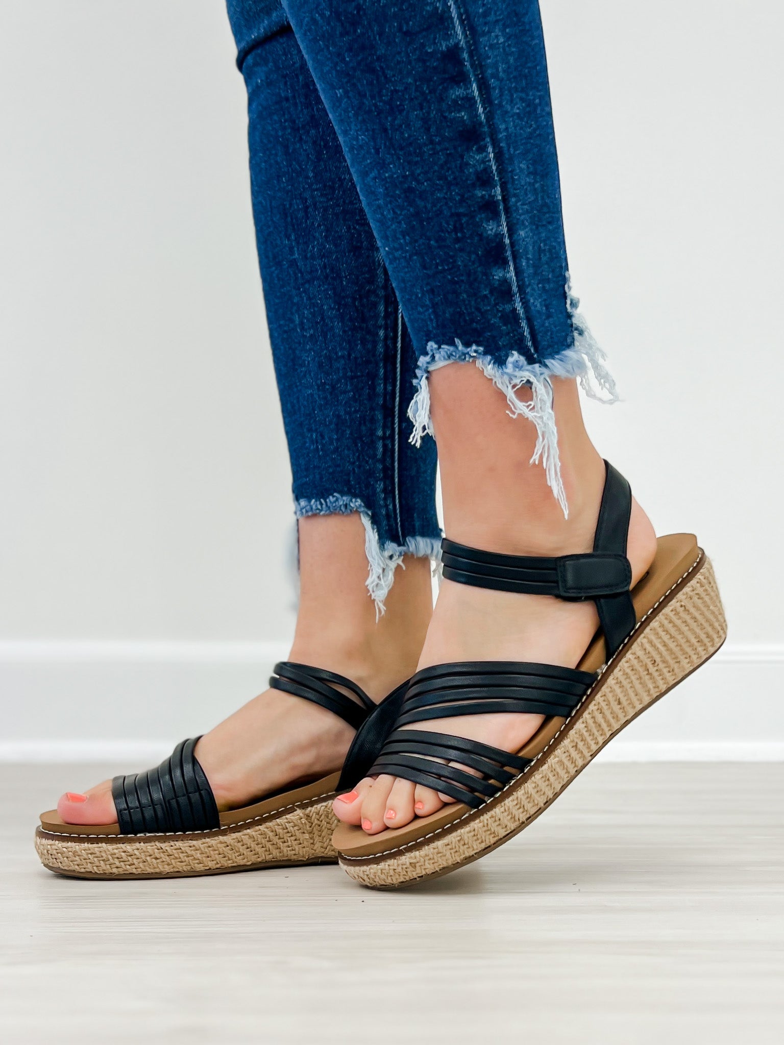 Corkys What About Now Wedges in Black