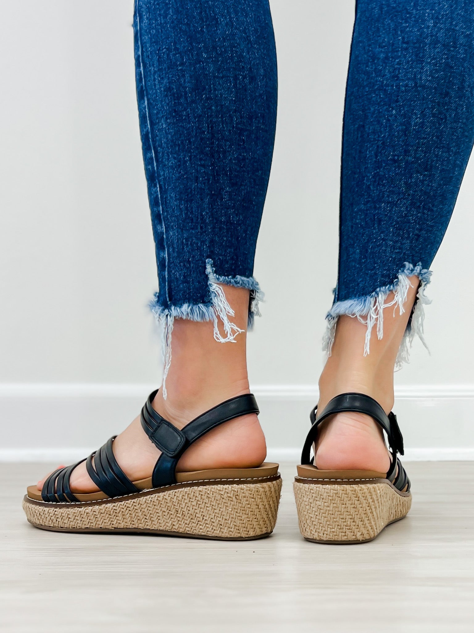 Corkys What About Now Wedges in Black