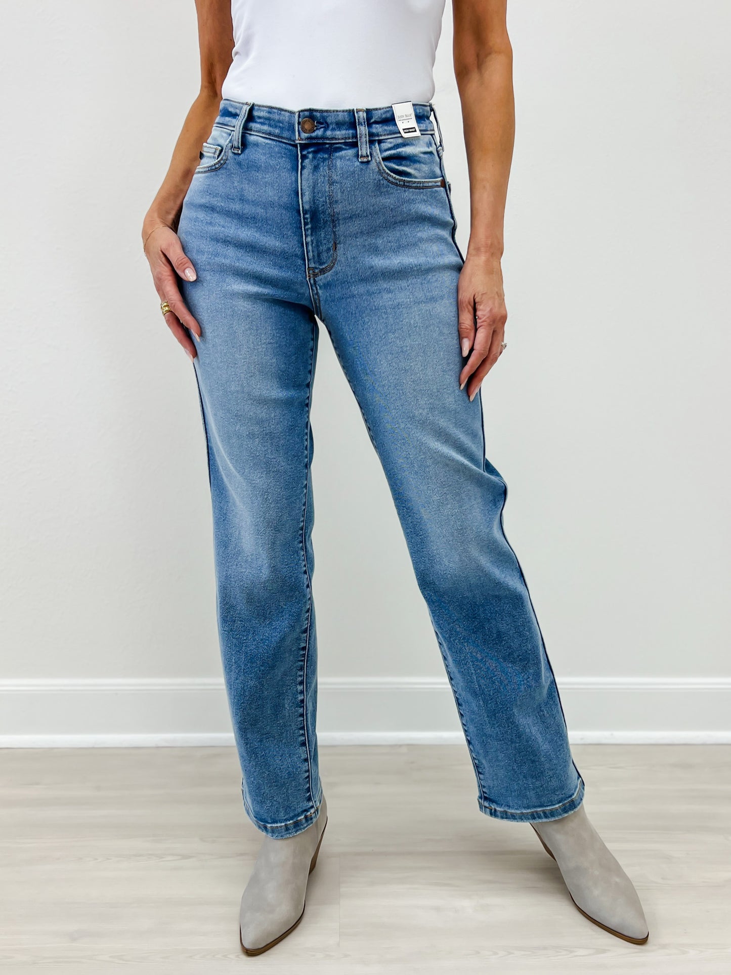 Judy Blue VIXEN High Waist Vintage Straight Jeans
