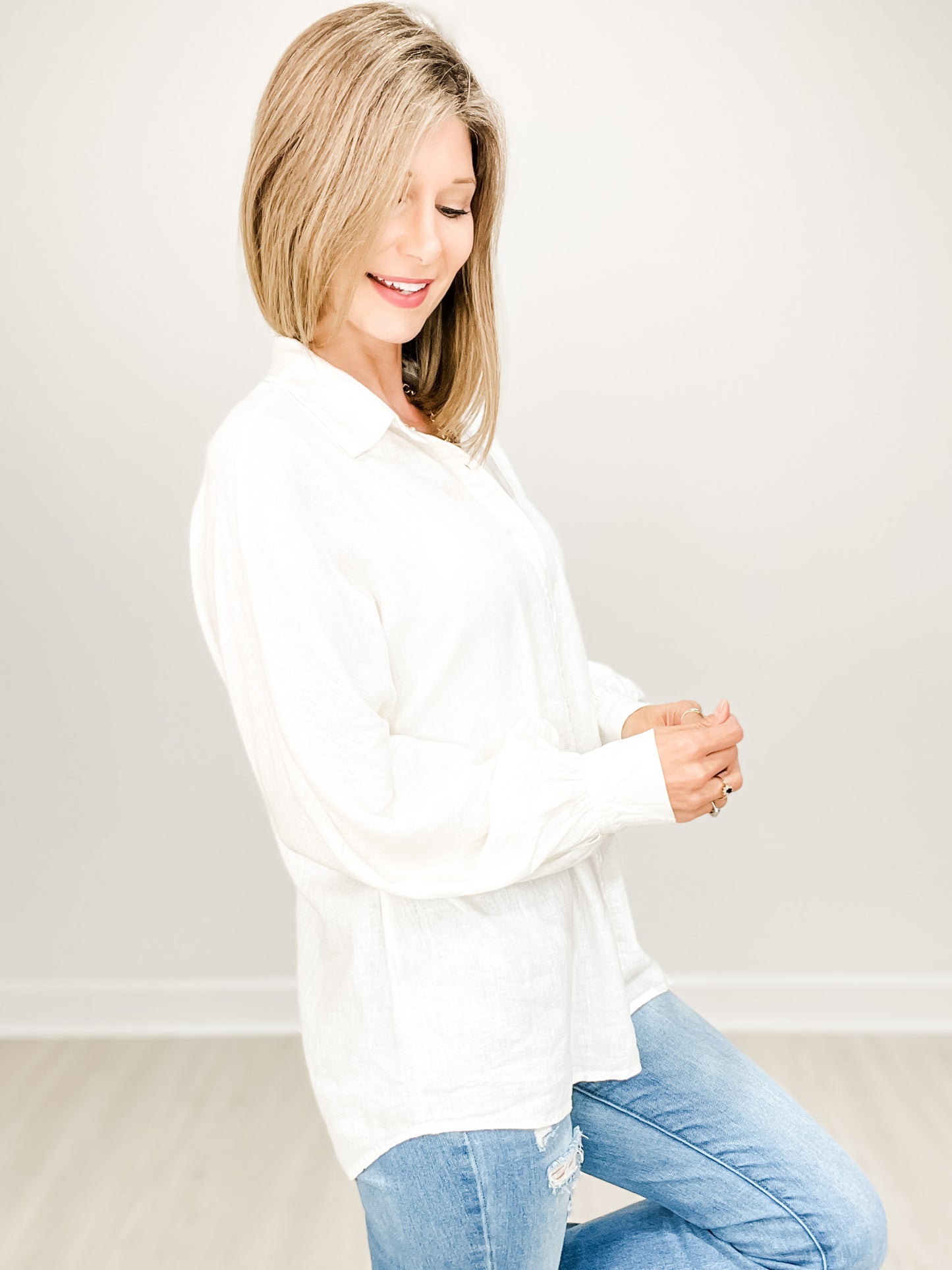 Linen Button Down Long Sleeve Collared Top