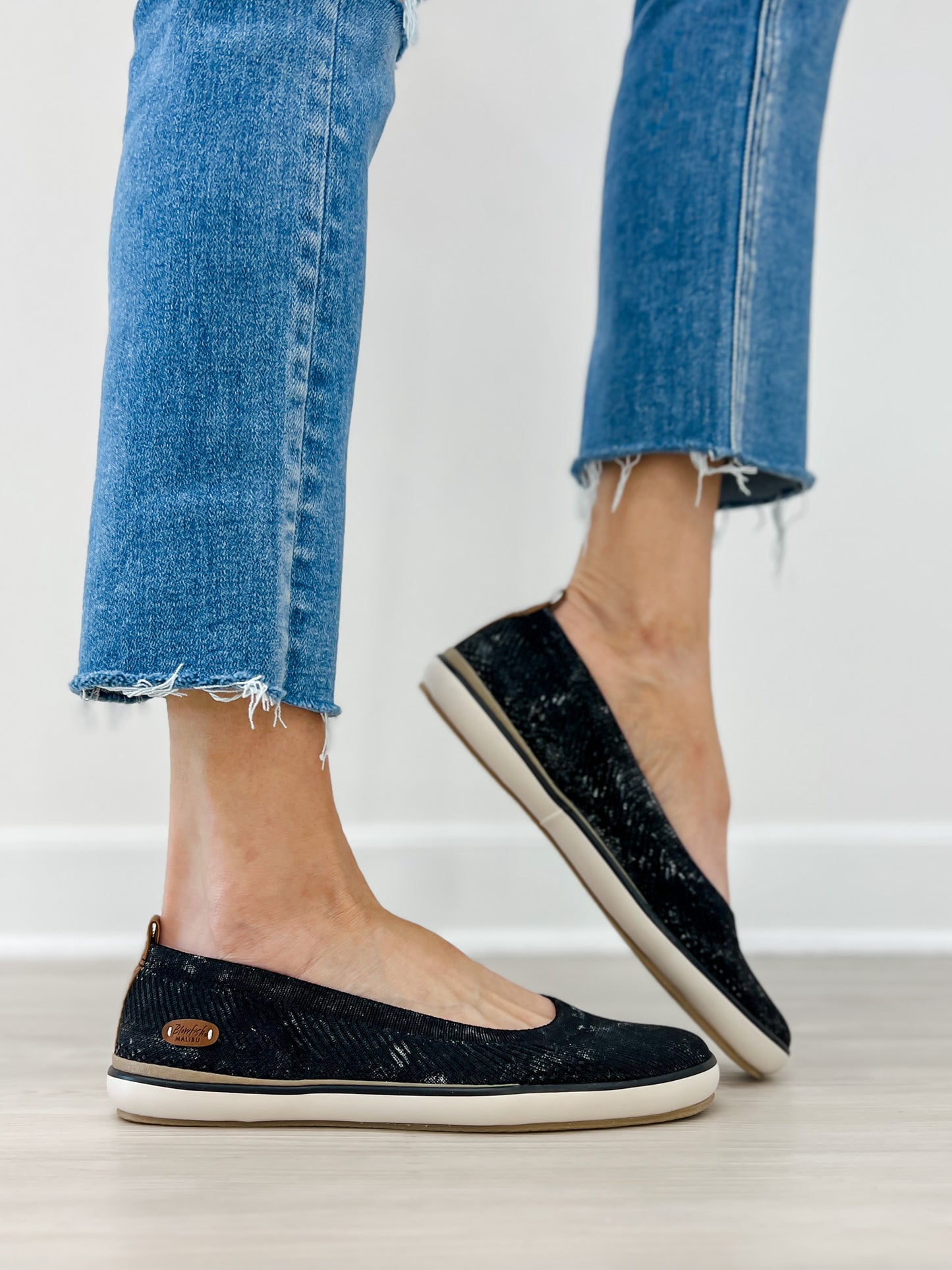 Blowfish Malibu EZ Does Knit Flats in Black