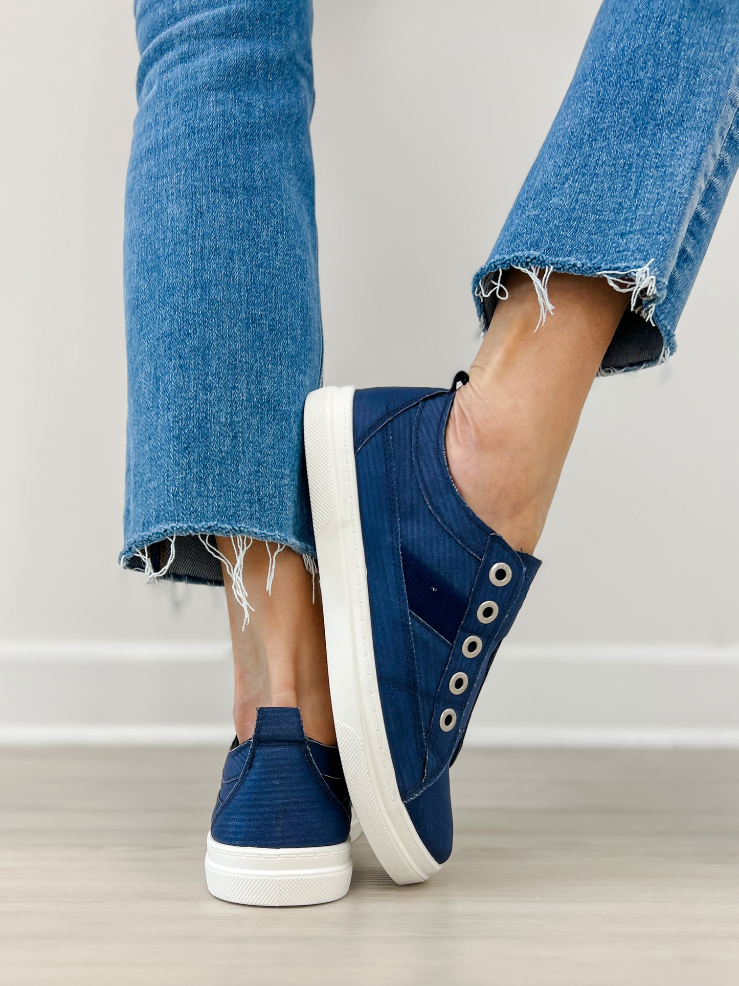 Blowfish Malibu Hangout Slip On Tennis Shoes in Navy