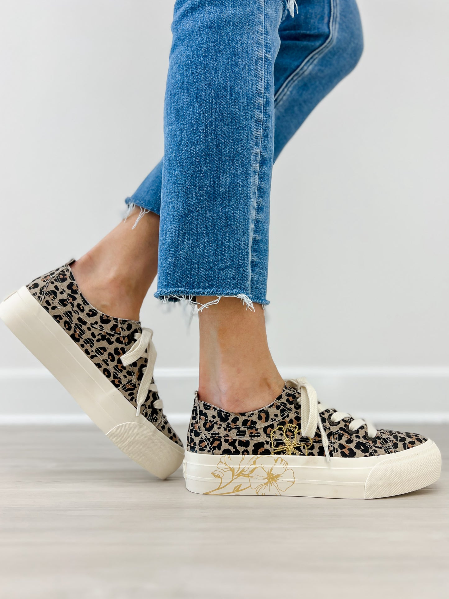 Blowfish Tennis Shoes Sadie Sun 10 in Tan Leopard