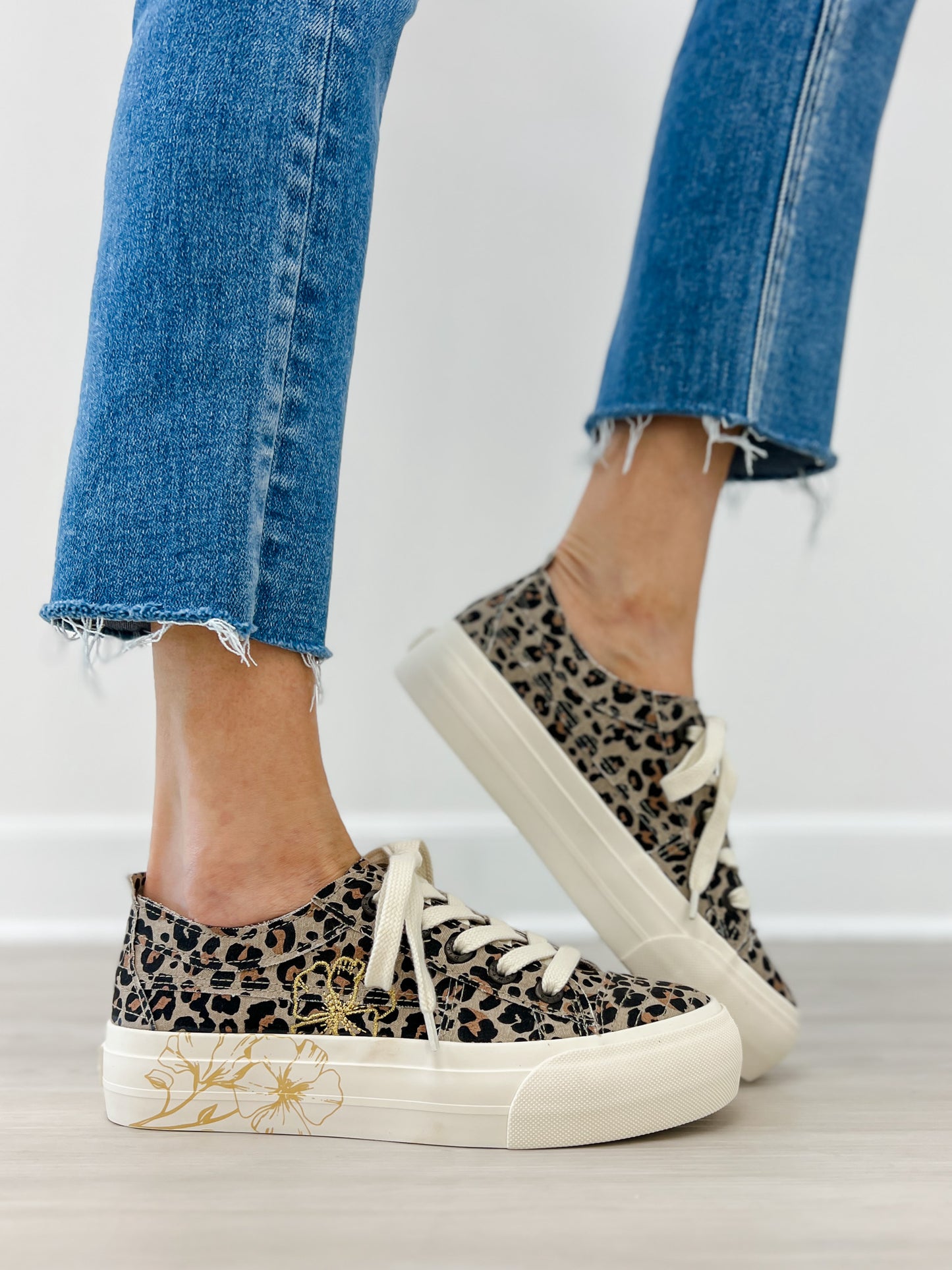 Blowfish Tennis Shoes Sadie Sun 10 in Tan Leopard