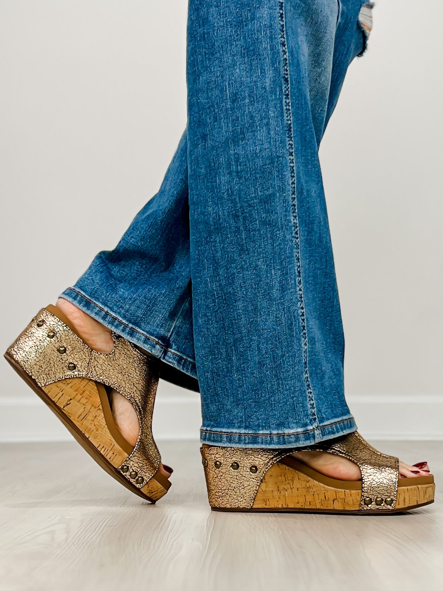 Corkys Carley Wedges in ROSE GOLD CRACKLE