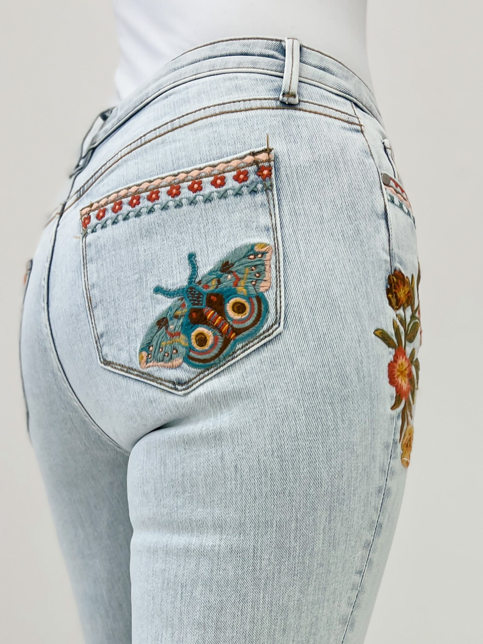 Driftwood Fab Farrah - Desert Hallucination Jeans