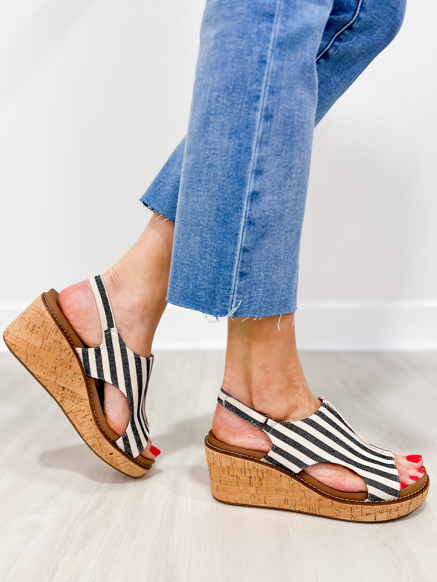 Corkys Carley Wedges in Black Natural Stripe