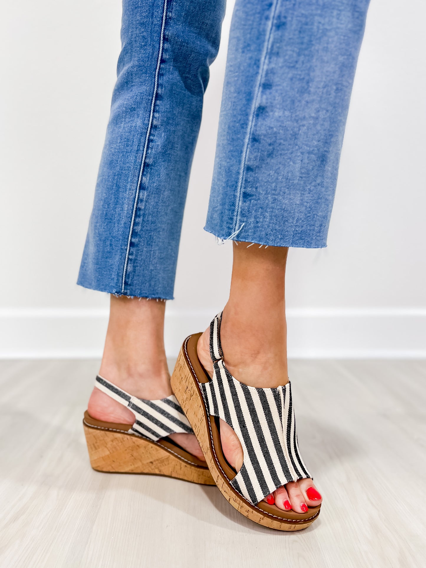 Corkys Carley Wedges in Black Natural Stripe