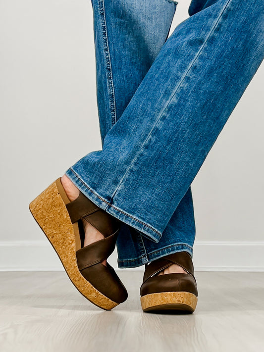 Corkys Case Closed Wedges in CHOCOLATE