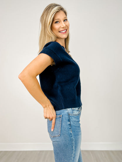 V-Neck Short Sleeve Knit Pullover Sweater