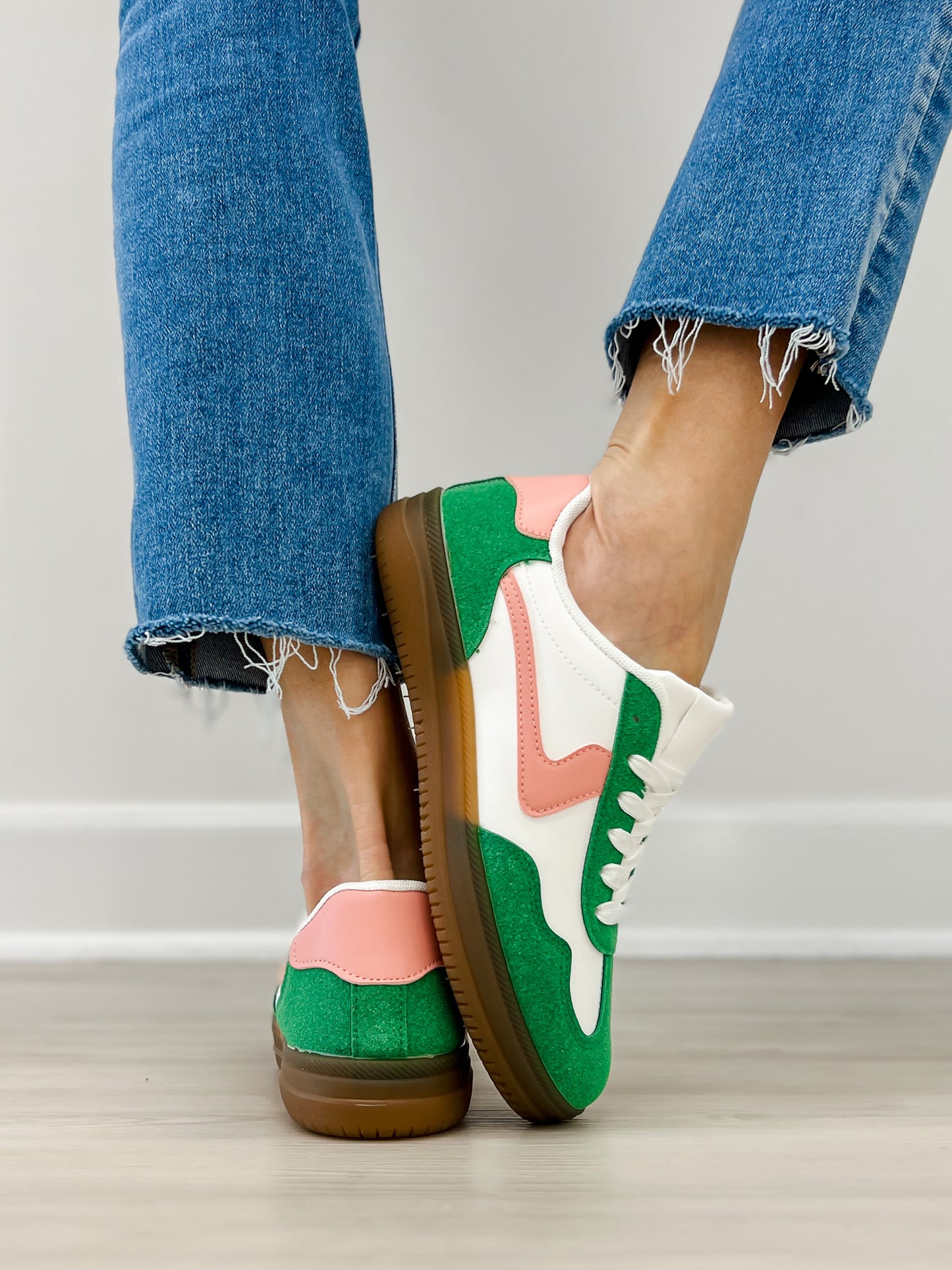 Outwoods Gianna-5 Sneakers in Emerald Green Combo