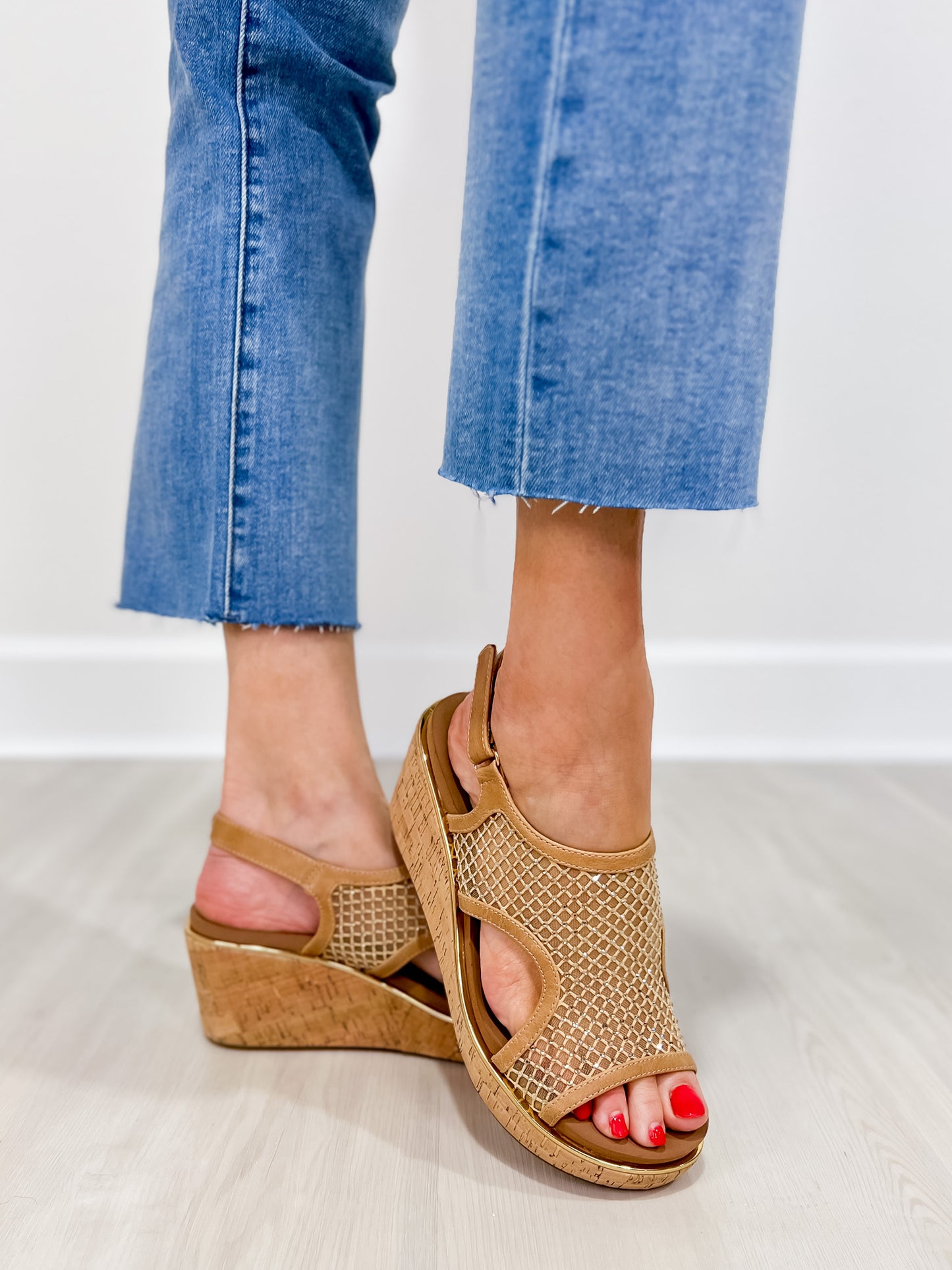 Corkys Carley Wedges in CARAMEL MESH