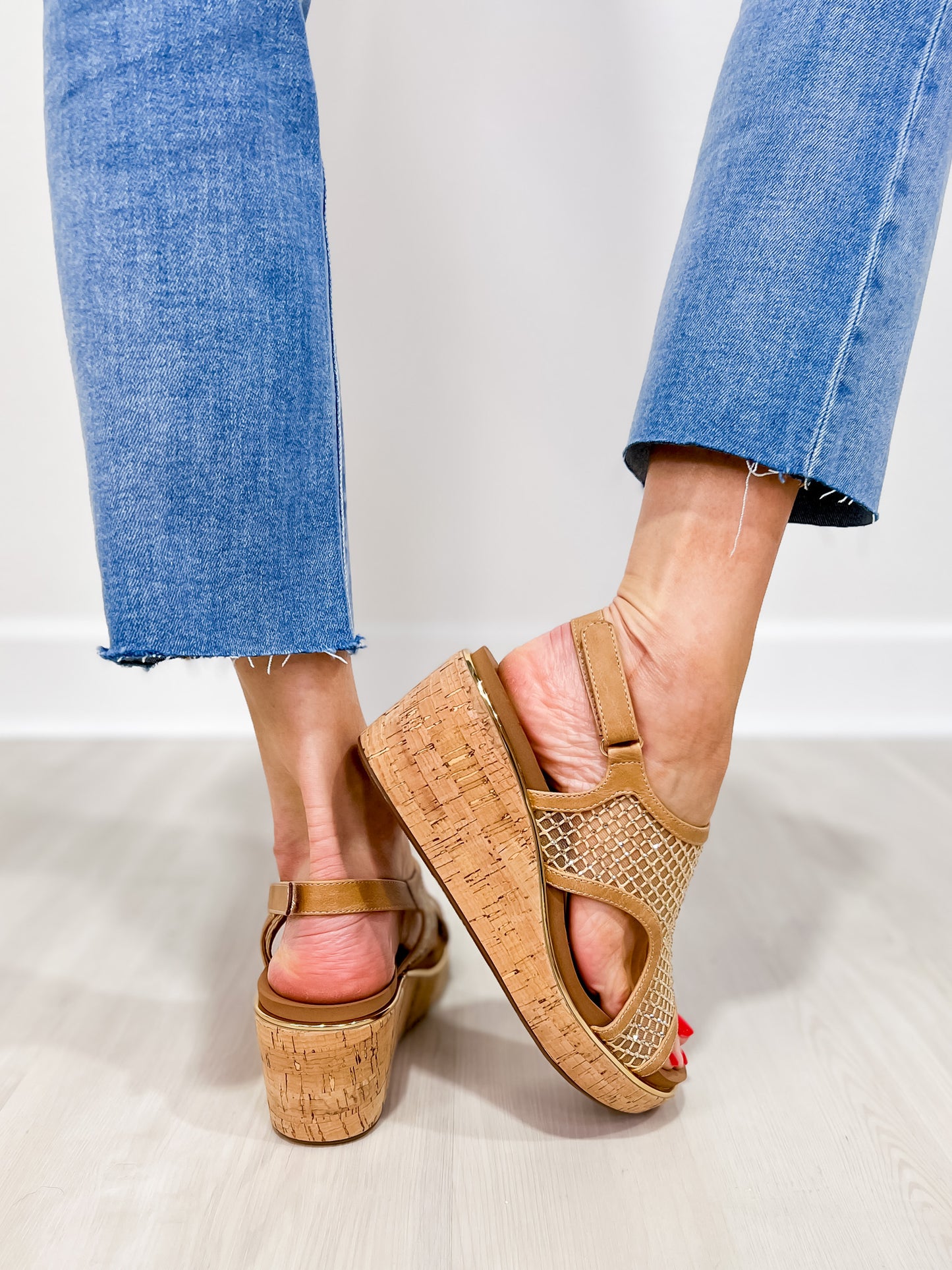 Corkys Carley Wedges in CARAMEL MESH