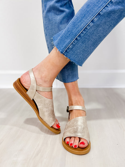 Blowfish Ardice Strappy Sandals in Cloud