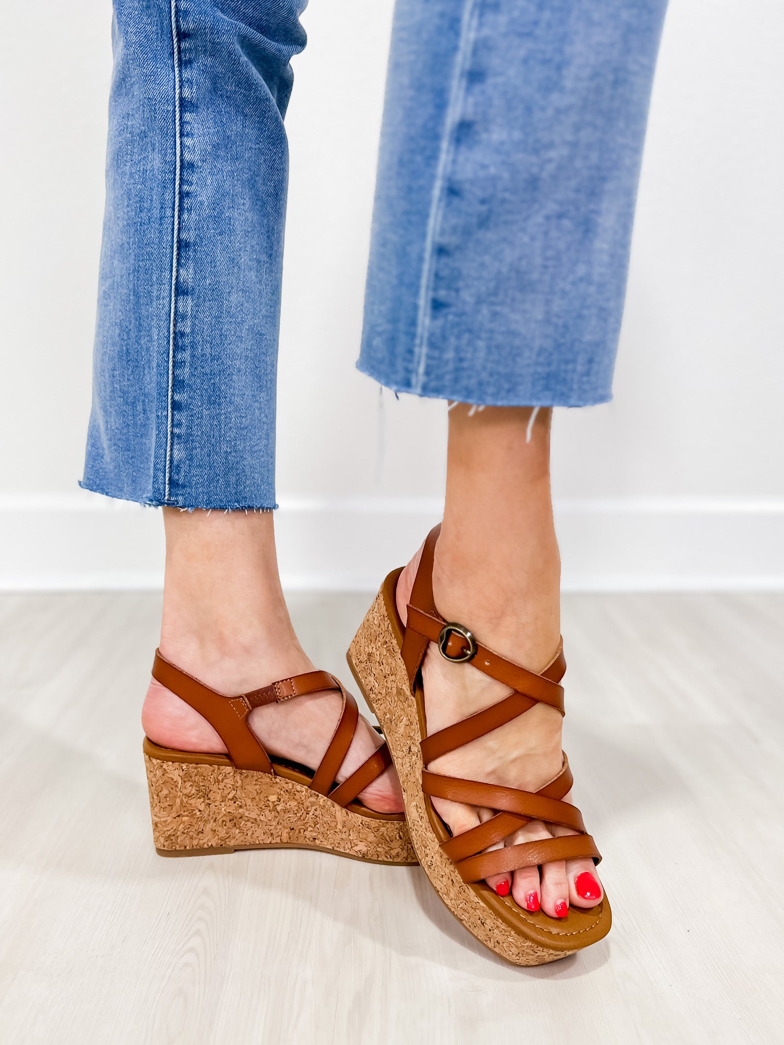 Blowfish Aurora Platform Wedge Sandal in Scotch