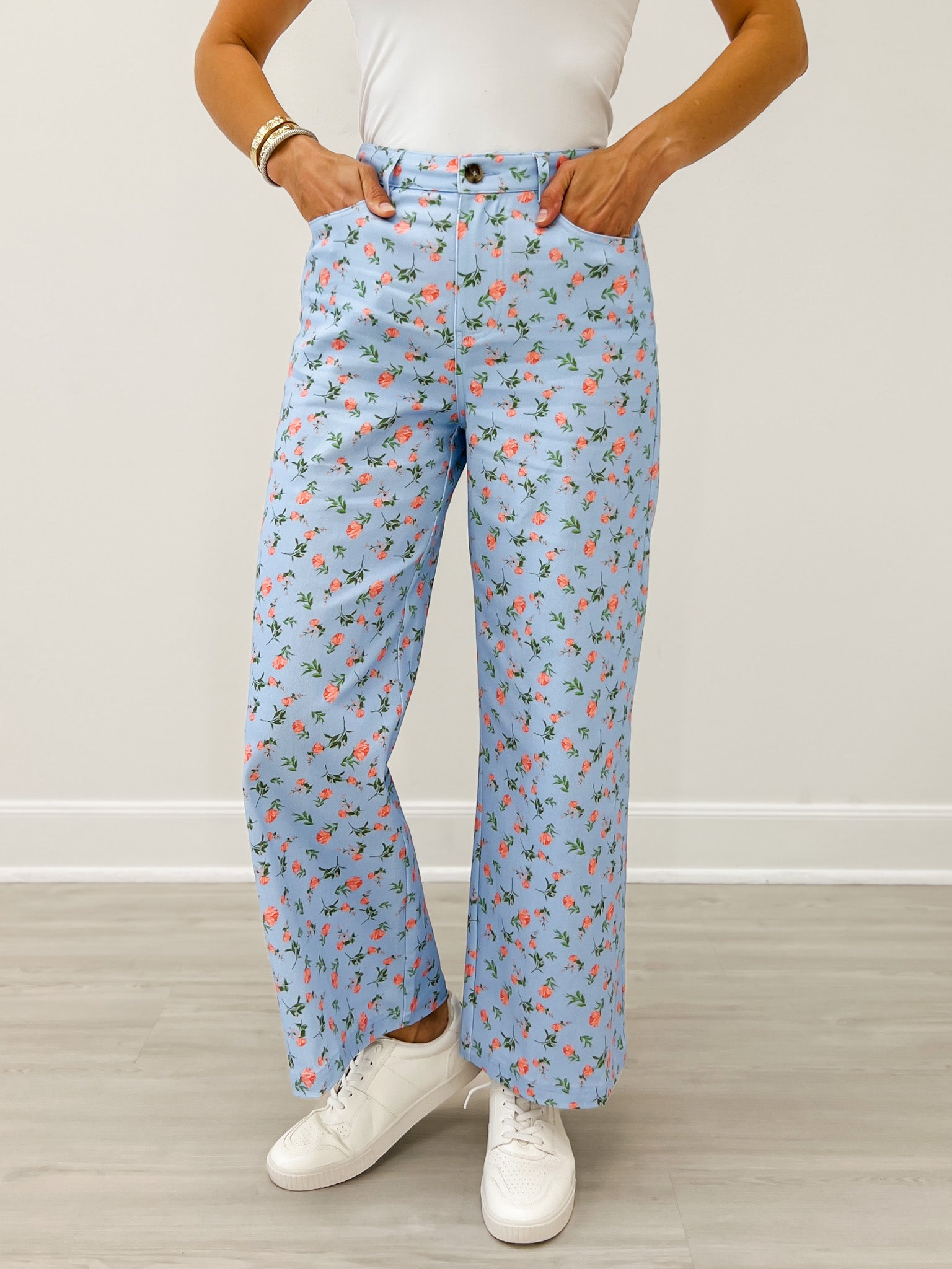 Botanical Print Wide Leg Pants with Pleat Detail
