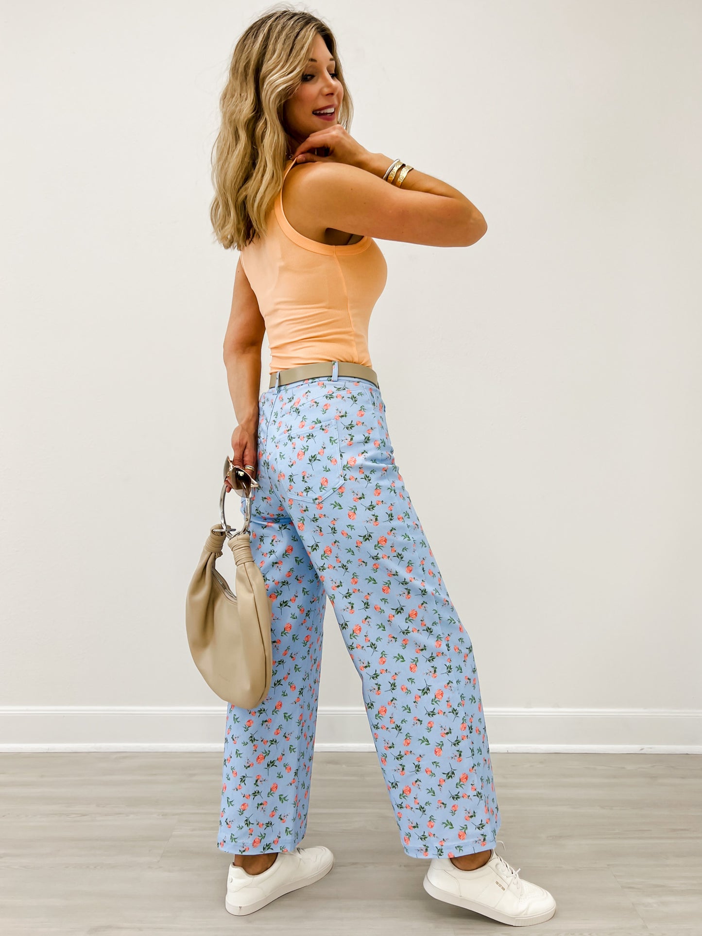 Botanical Print Wide Leg Pants with Pleat Detail