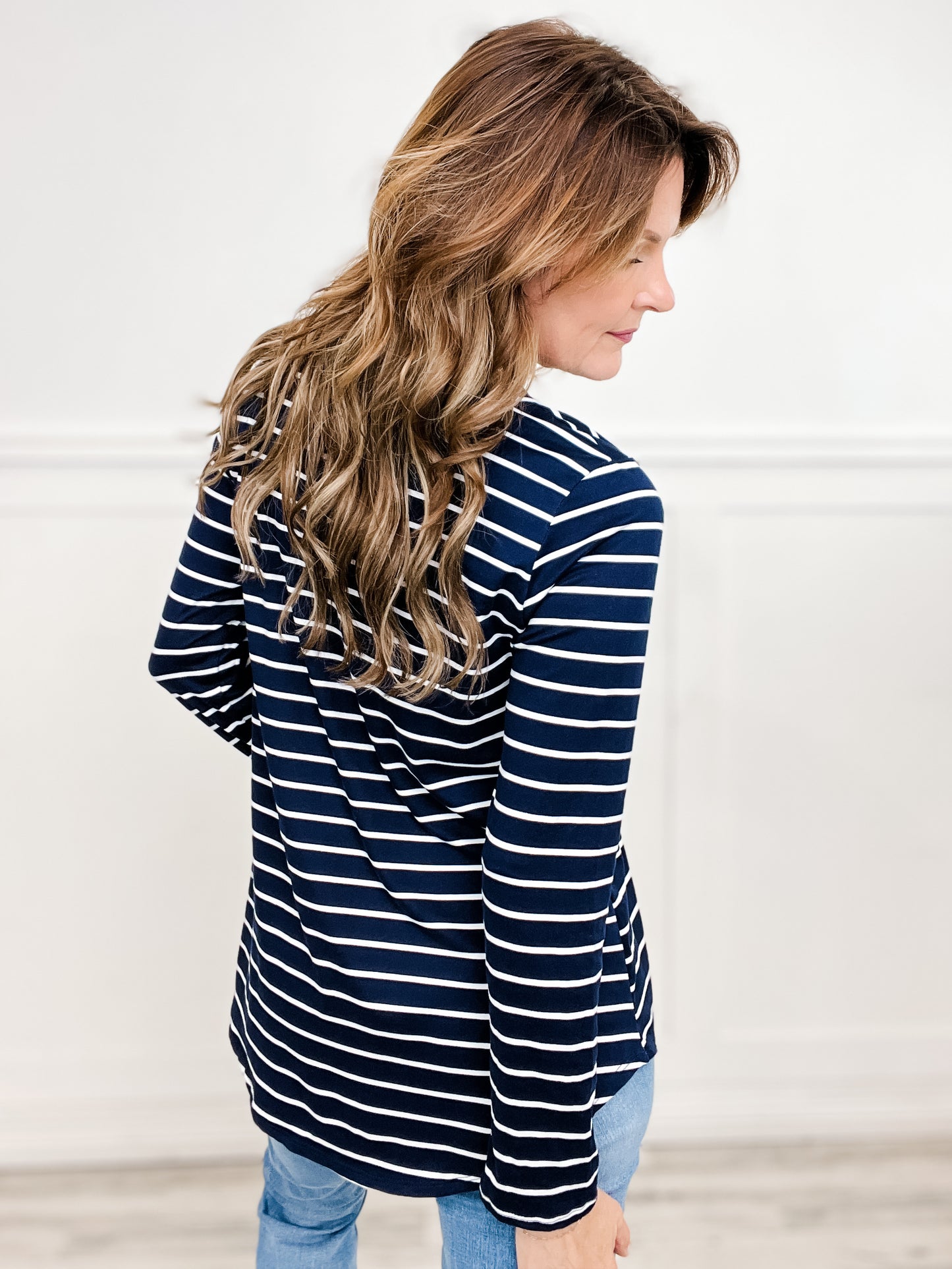 Long Sleeve Striped Top with V-Neckline and Rounded Hem