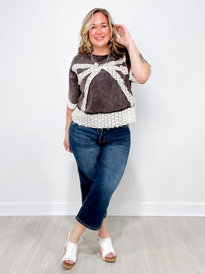 Judy Blue LAST KISS Mid-Rise Tummy Control Crop Wide Leg Denim Jeans