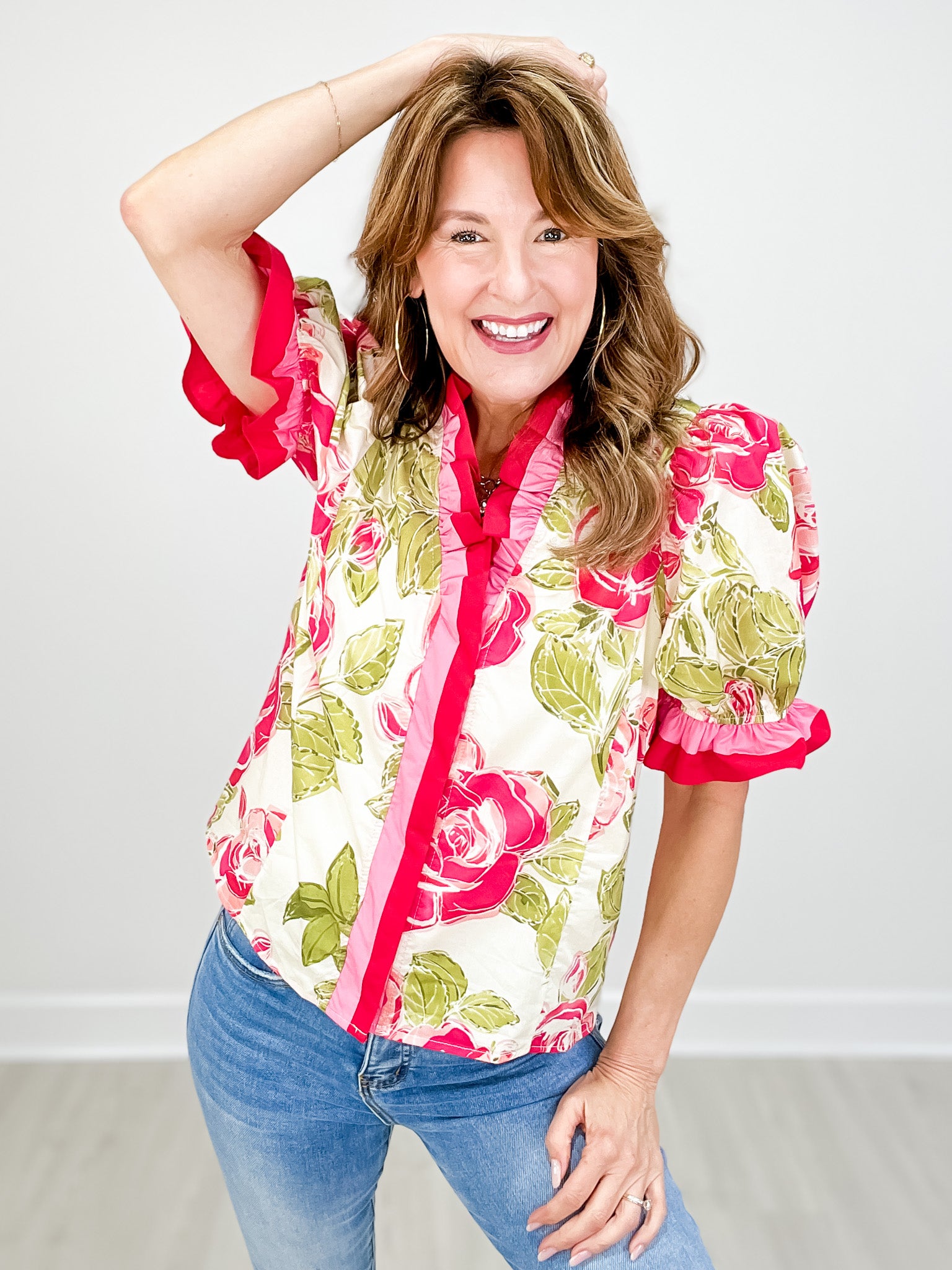 Floral Print Short Puff Sleeve Ruffle Detail V-Neck Top