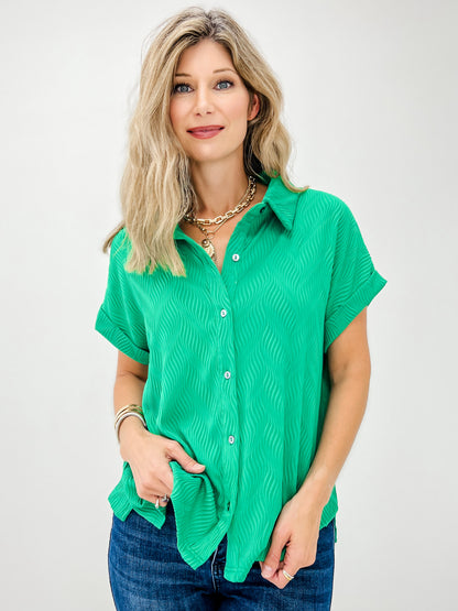 Textured Button Down Collared Short Sleeve Top