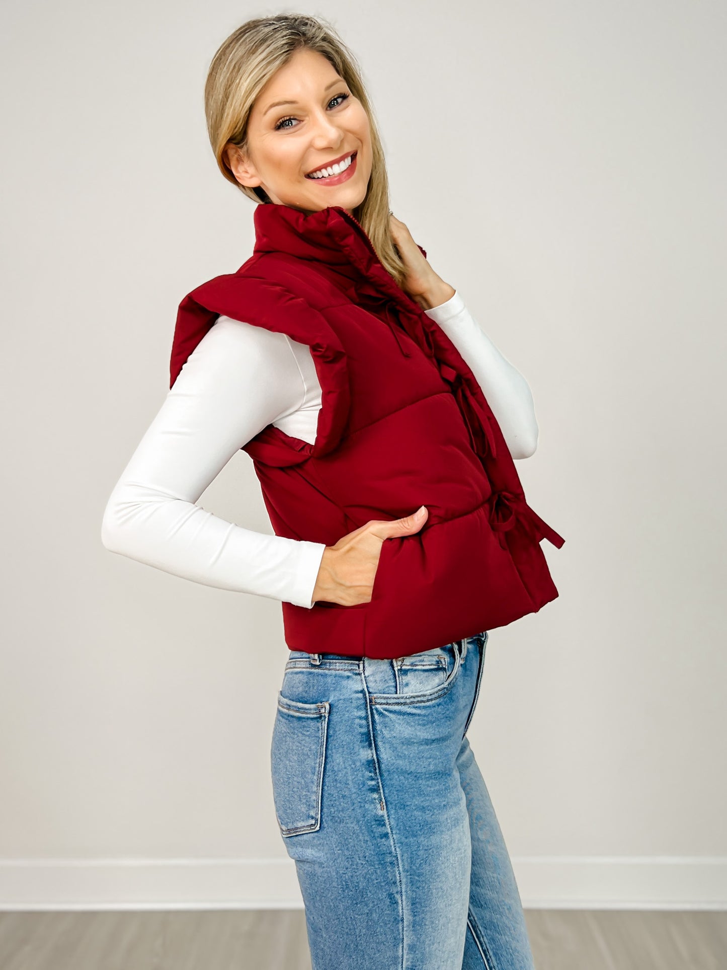 Flutter Sleeve Bow Detail Zip-up Puffer Vest