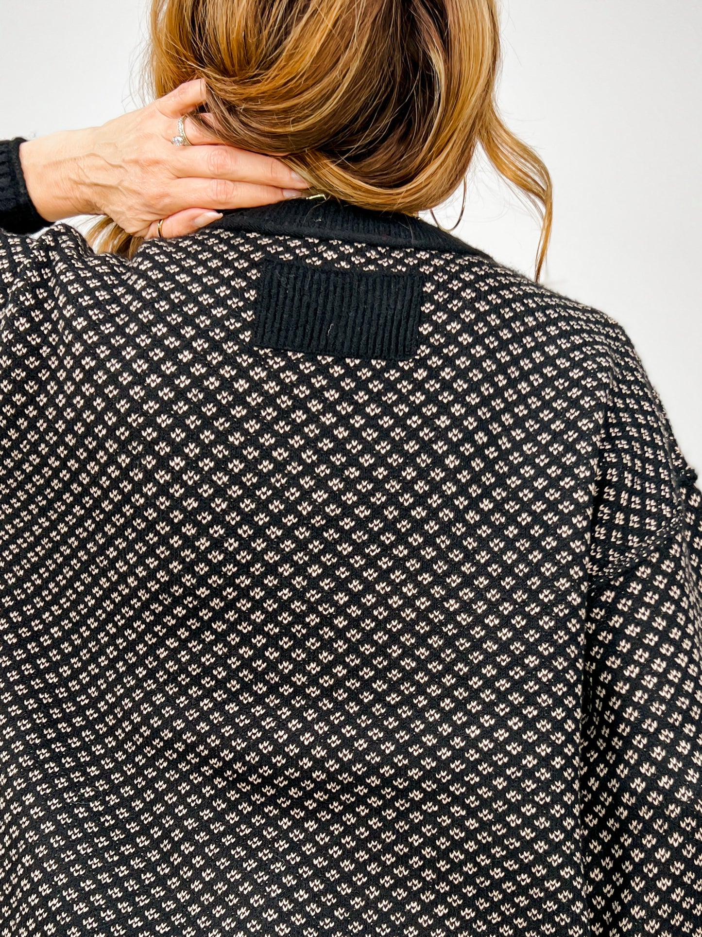 Mini Jacquard Crew Neck Long Sleeve Knit Sweater