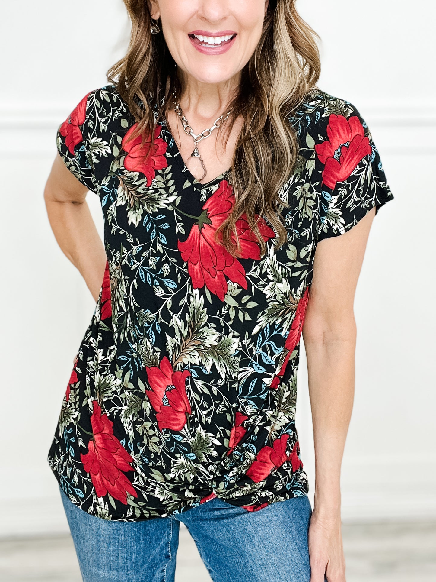 Short Sleeve V-neck Floral Print Front Twist Top