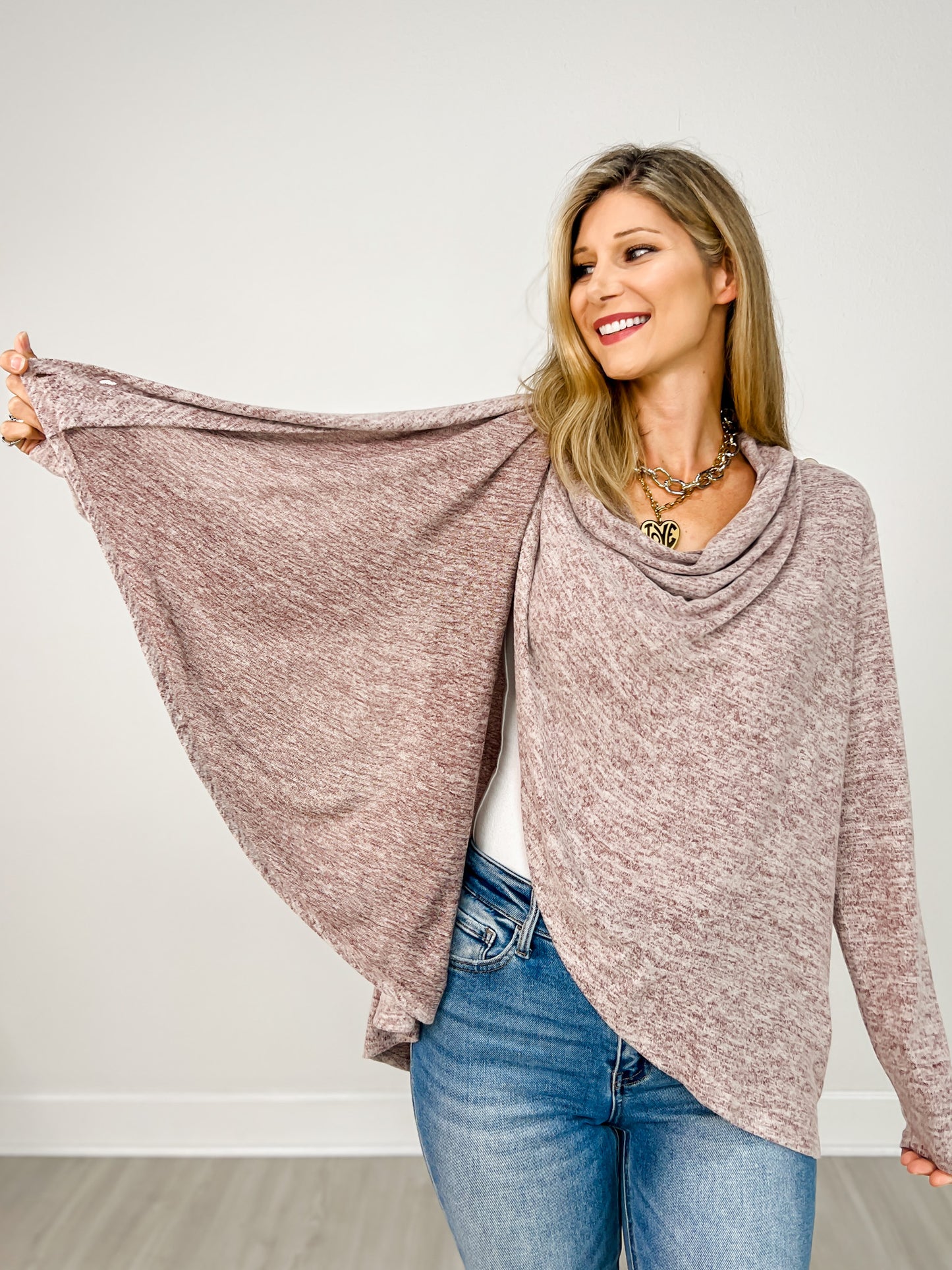 The Switch It Up Cardigan Sweater Top in H Grey