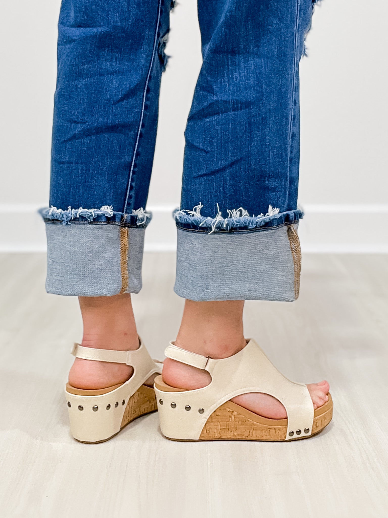 Corkys Carley Wedge in Cream