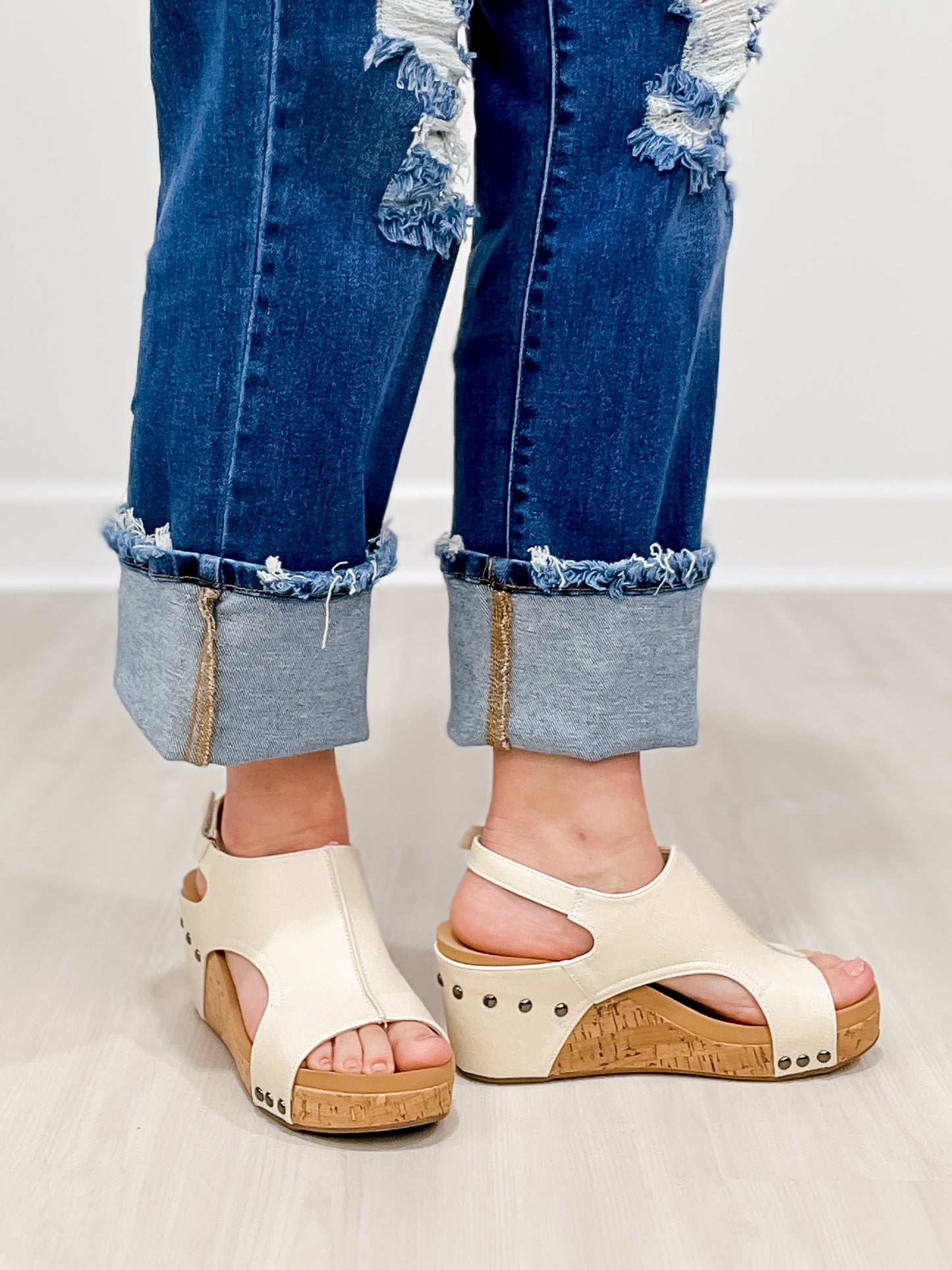 Corkys Carley Wedge in Cream