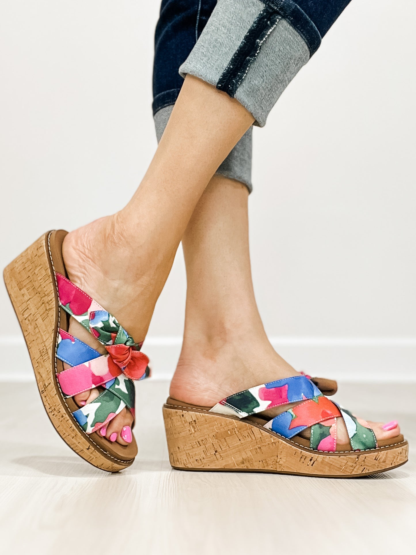 Corkys Bowdacious Wedge Sandals in FLORAL