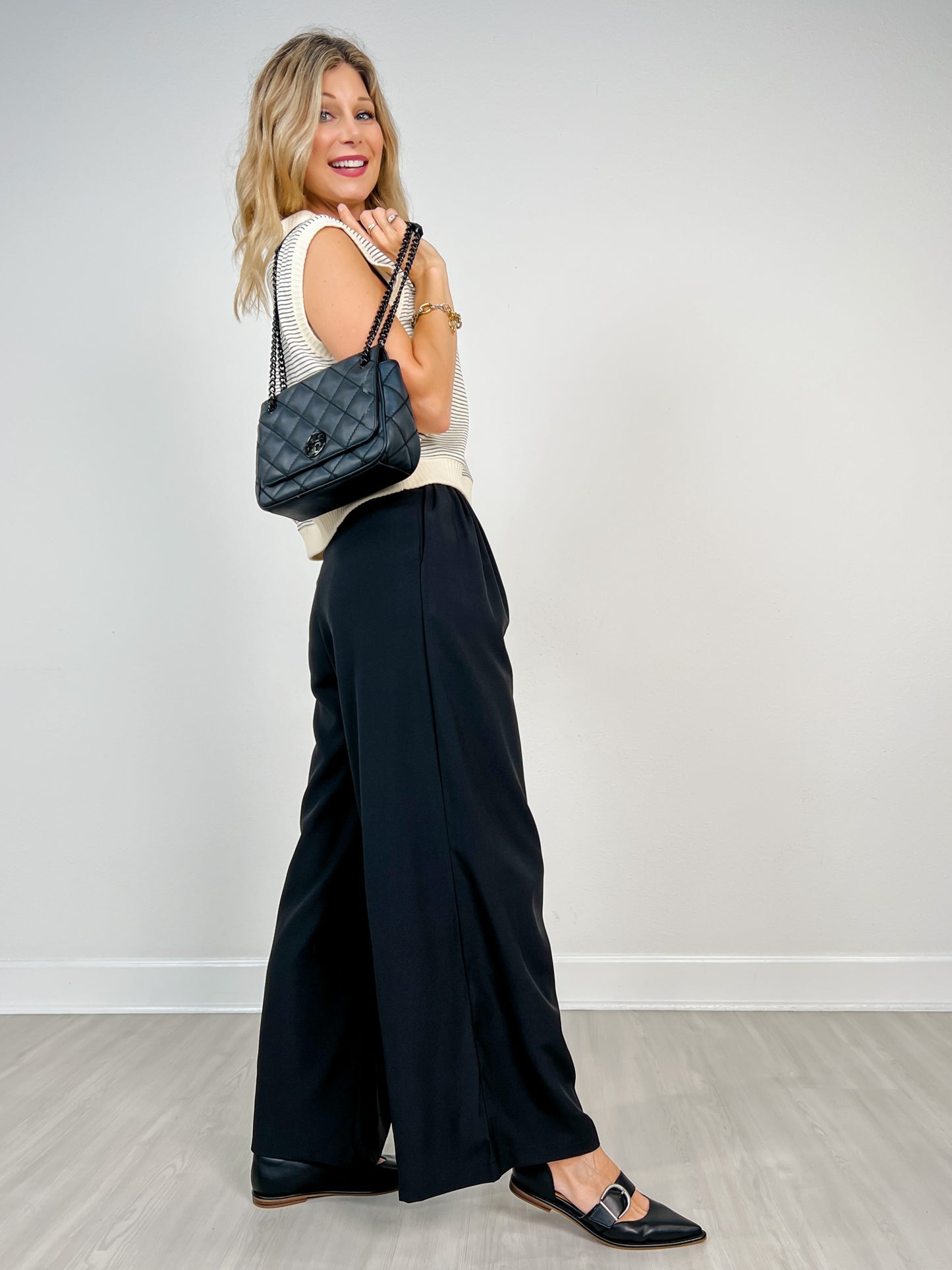 Solid Back Pocket Shirring Detail Wide Leg Pants