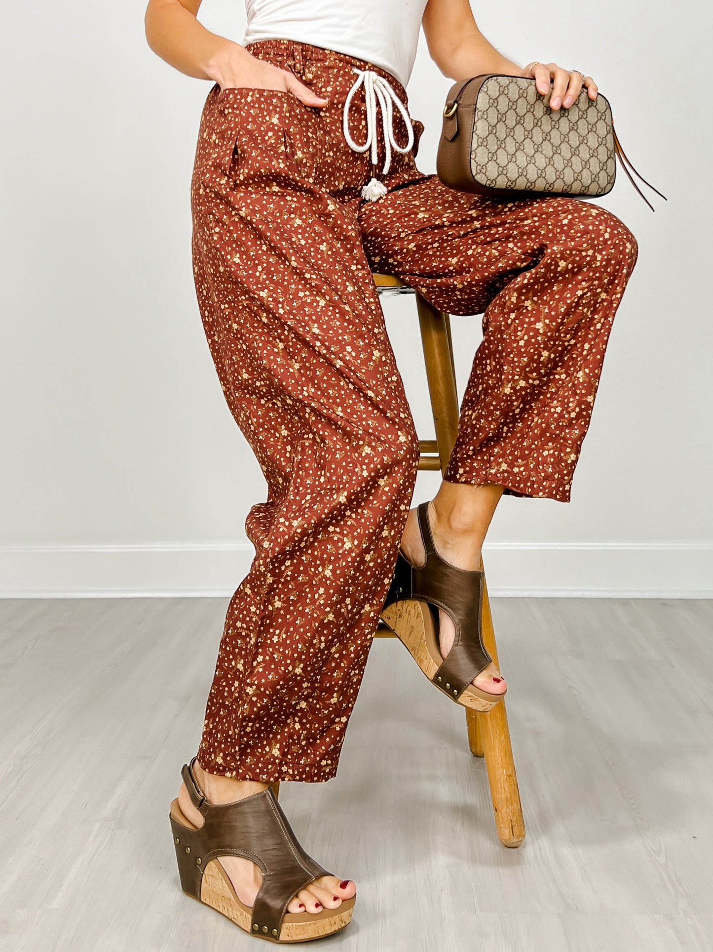 Ditsy Print Drawstring Barrel Leg Loose Pants