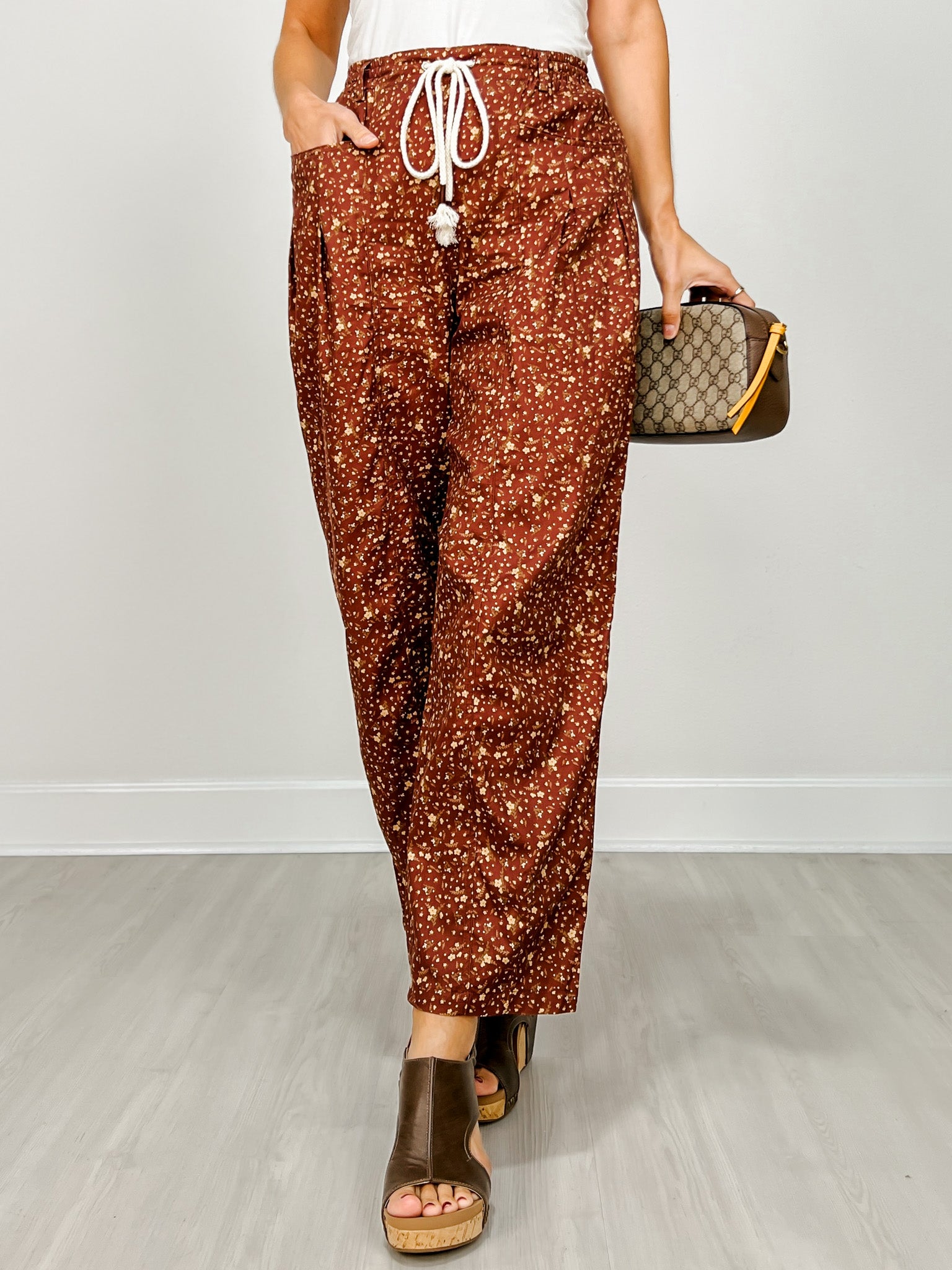Ditsy Print Drawstring Barrel Leg Loose Pants