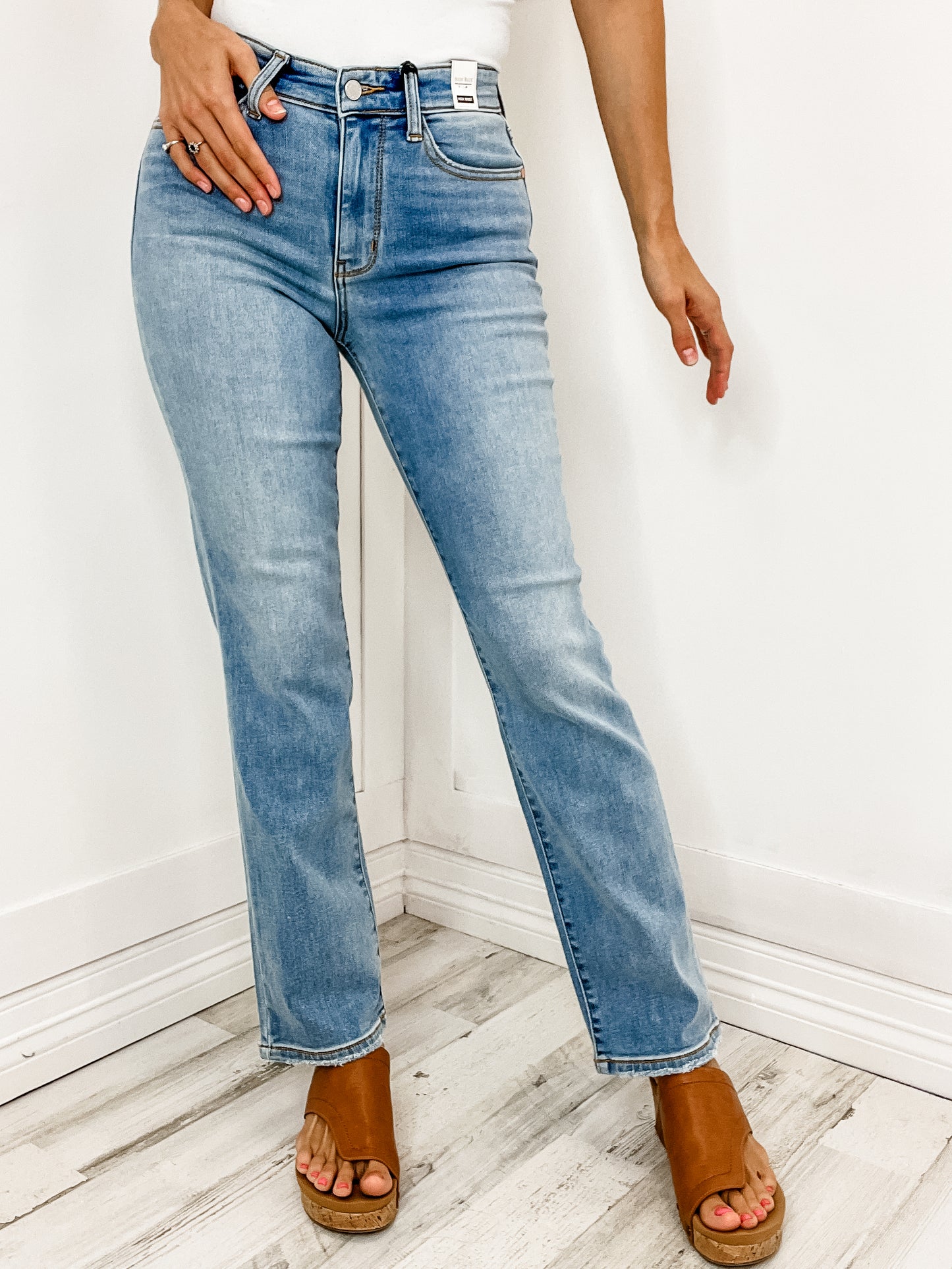 The Jenny High Waist Judy Blue Contrast Wash Thermal Straight Jean