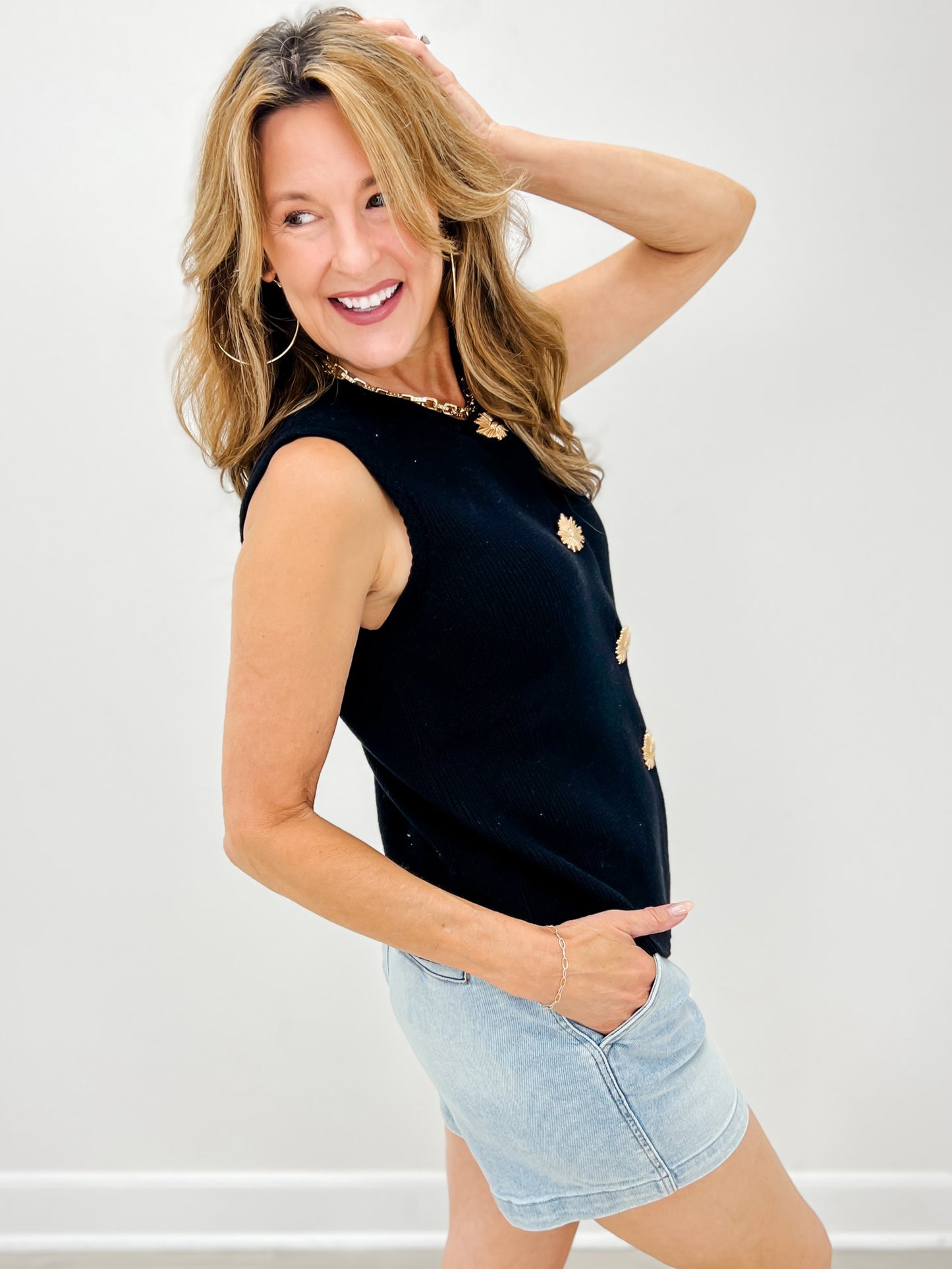 Luxe Golden Bloom Buttons Knit Vest