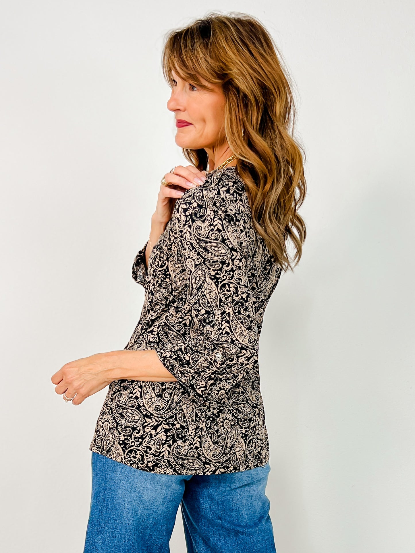 Classic 3/4 Sleeve Lizzy Top in Black Paisley