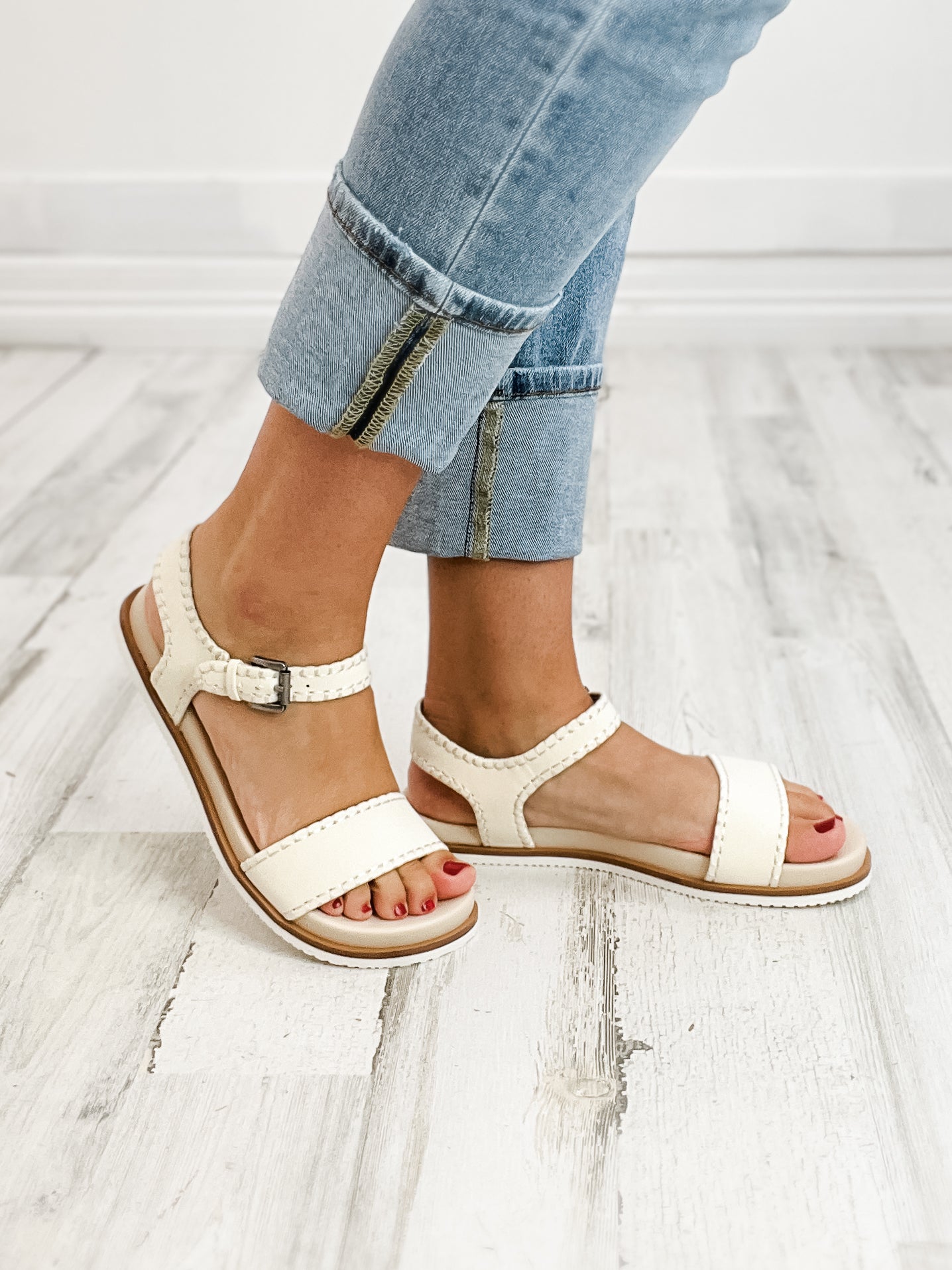 MIA Sofee Whipstitched Sandal in Bone