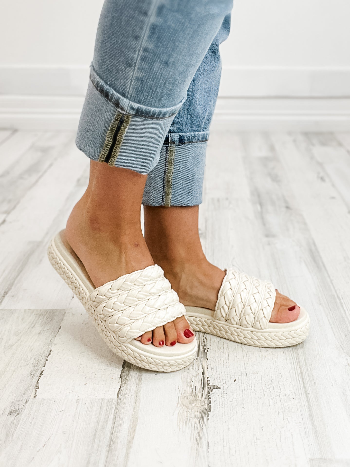 MIA Bri Platform Slides in Bone