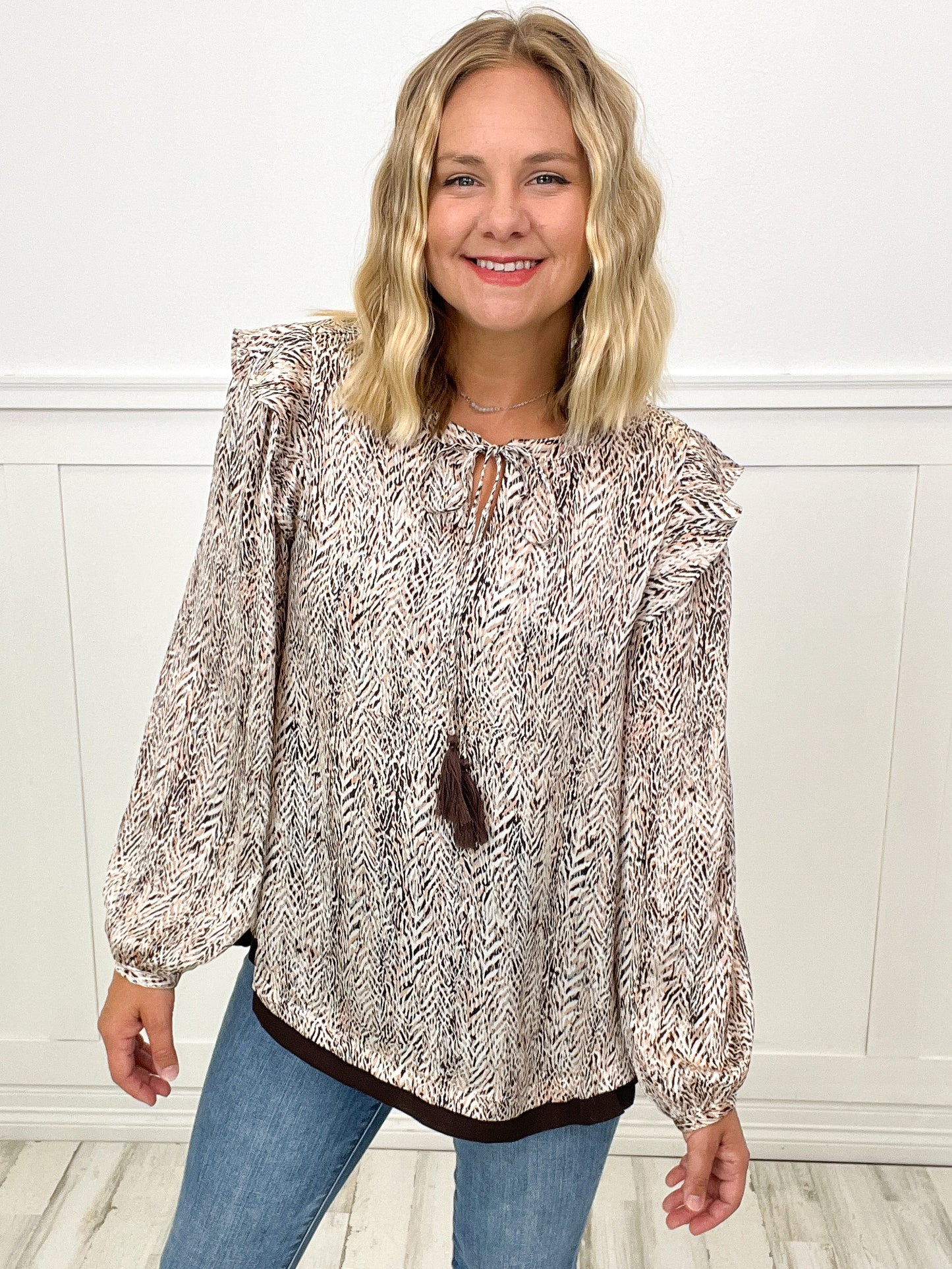 Listen To Your Heart Soft Herringbone Prints Ruffle Sleeve Top