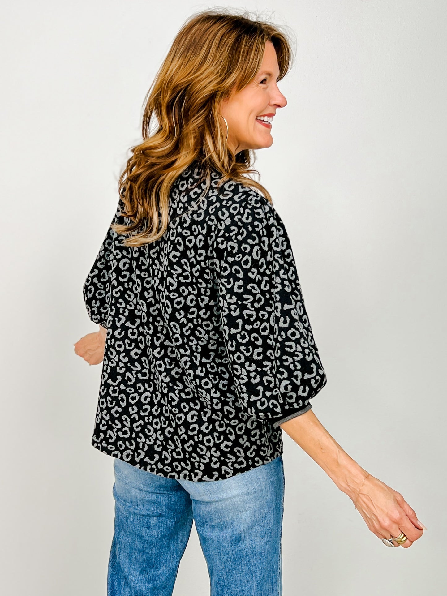 Print Jacquard Top with Puff Sleeves