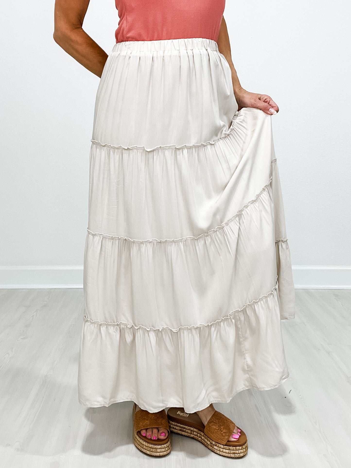 Tiered Elastic Waistband Maxi Skirt