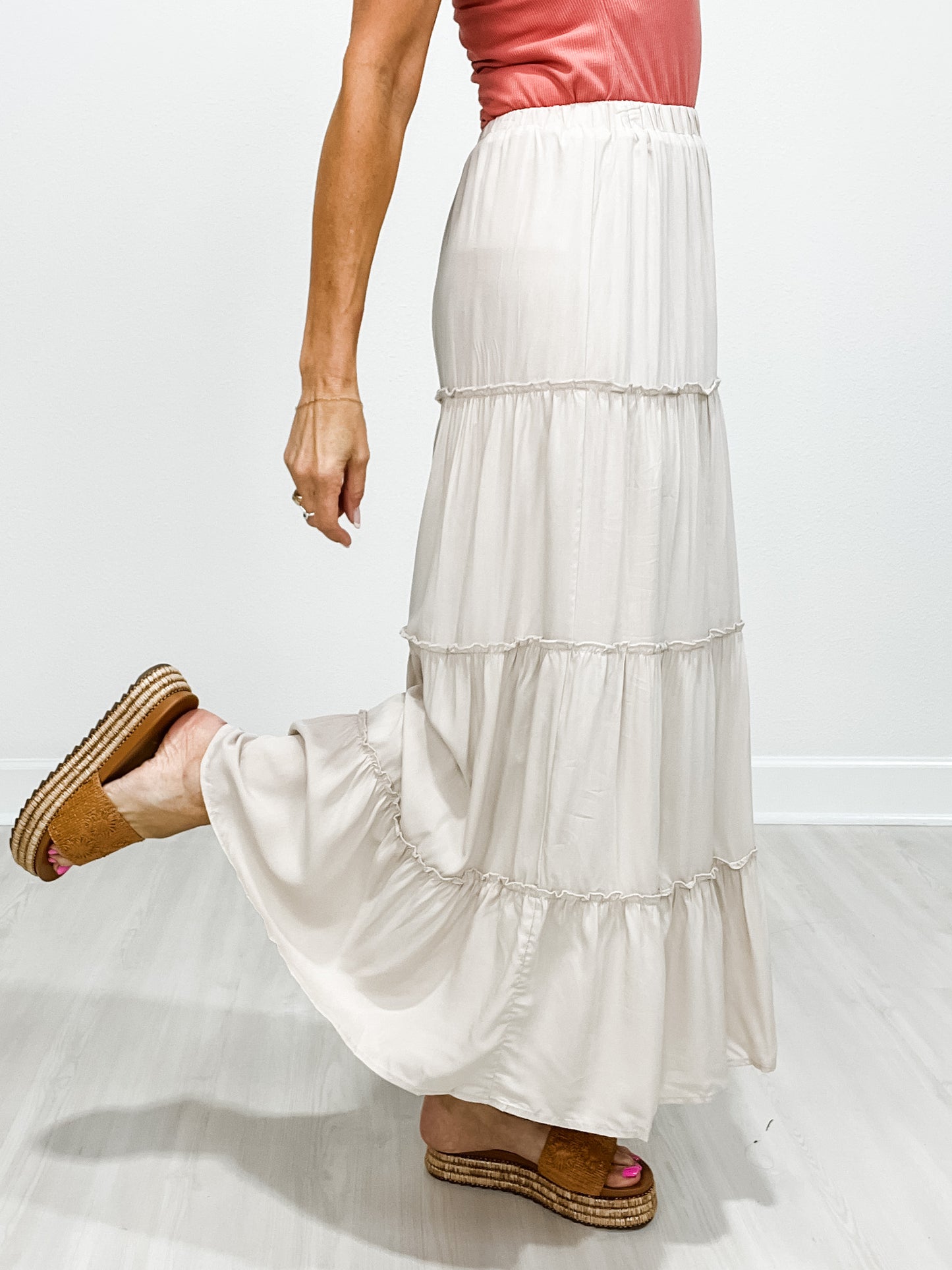 Tiered Elastic Waistband Maxi Skirt