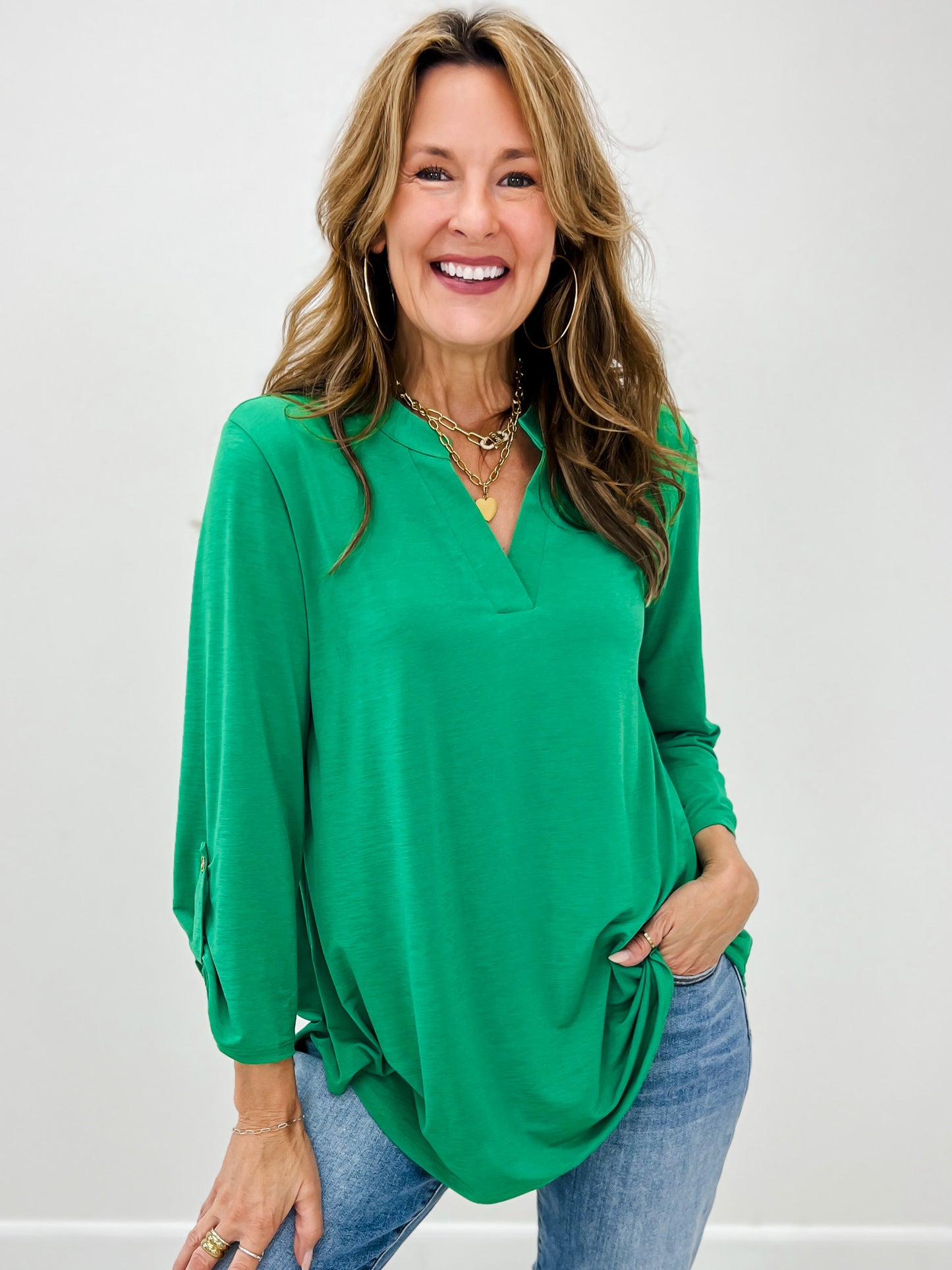Lizzy 3/4 Sleeve Mandarin Collar V-Neck Top