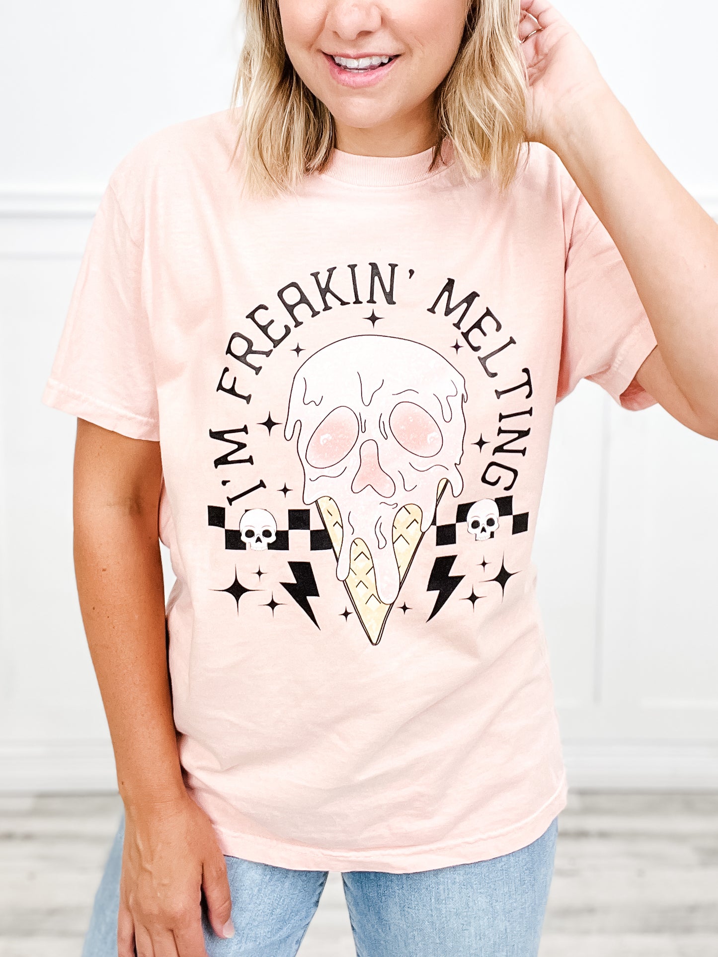 I'm Freakin' Melting Graphic Tee