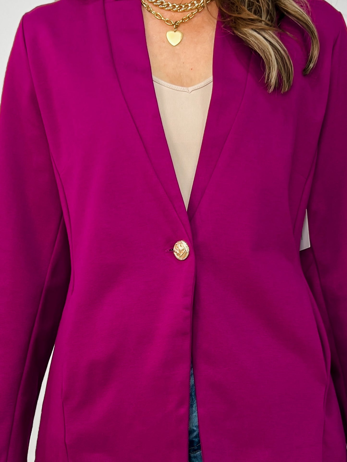Boyfriend Fit Button Closure Executive Blazer in Merlot