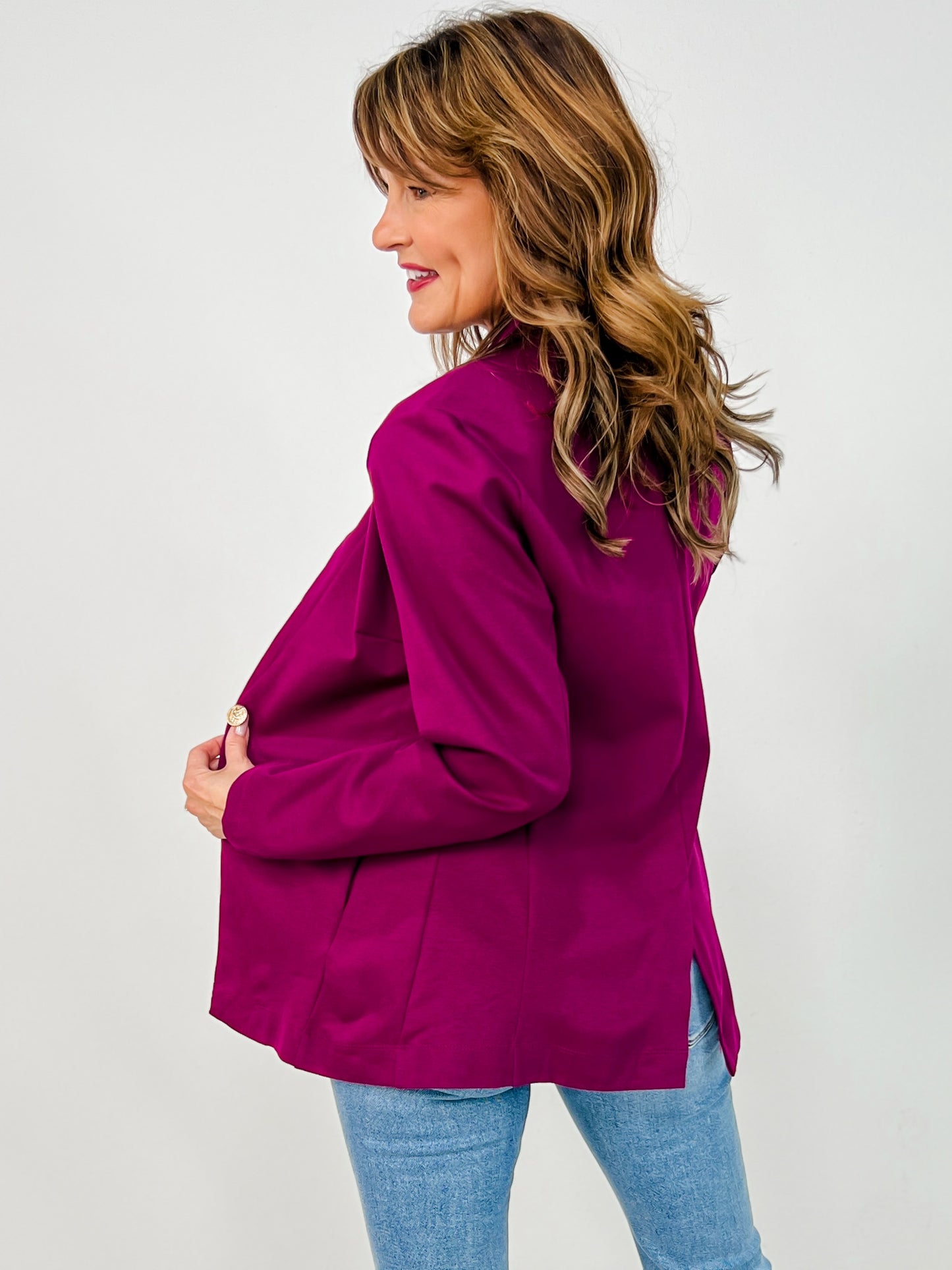 Boyfriend Fit Button Closure Executive Blazer in Merlot